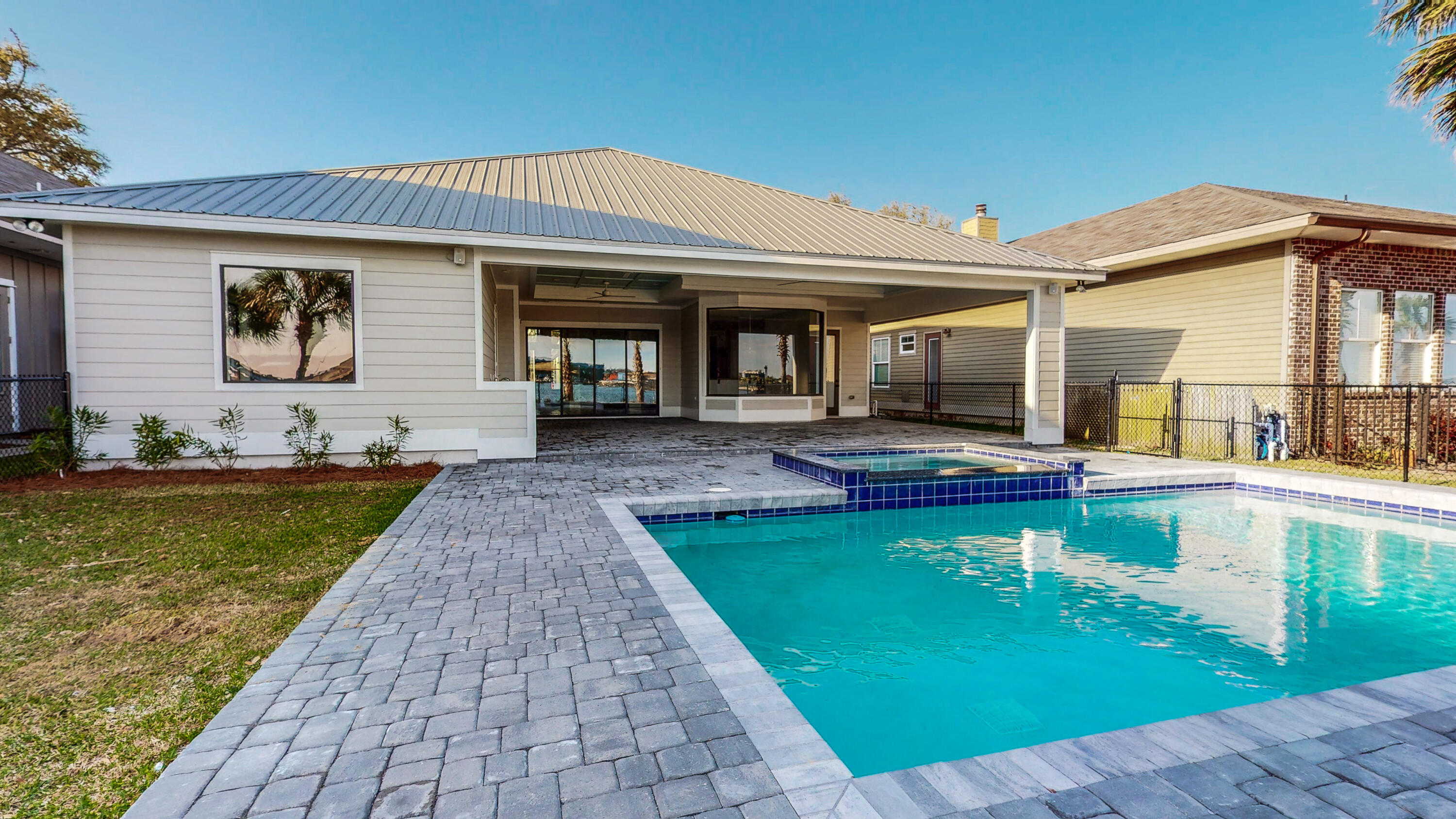 Bay Towne View - Residential