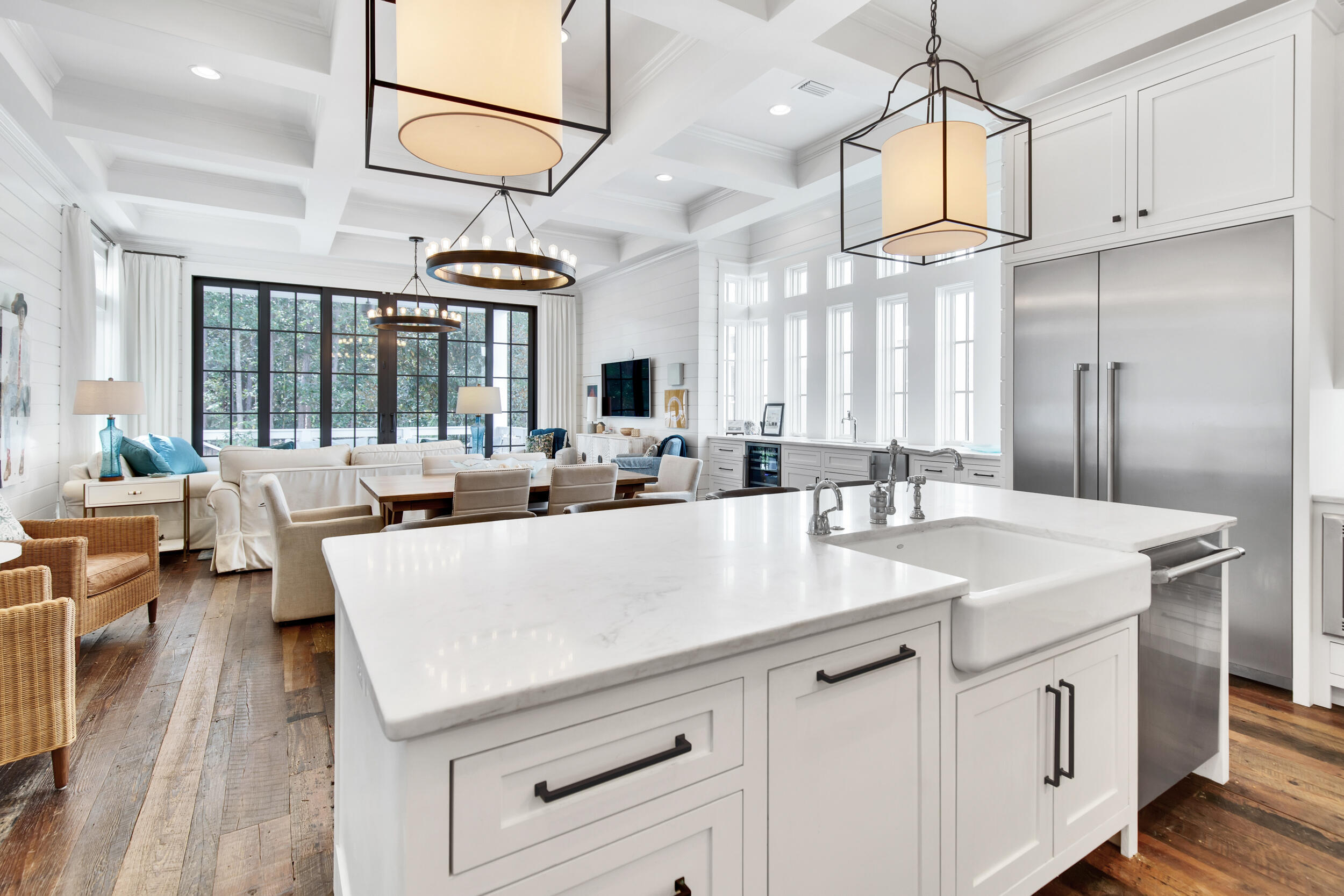 CHURCHILL OAKS - Residential