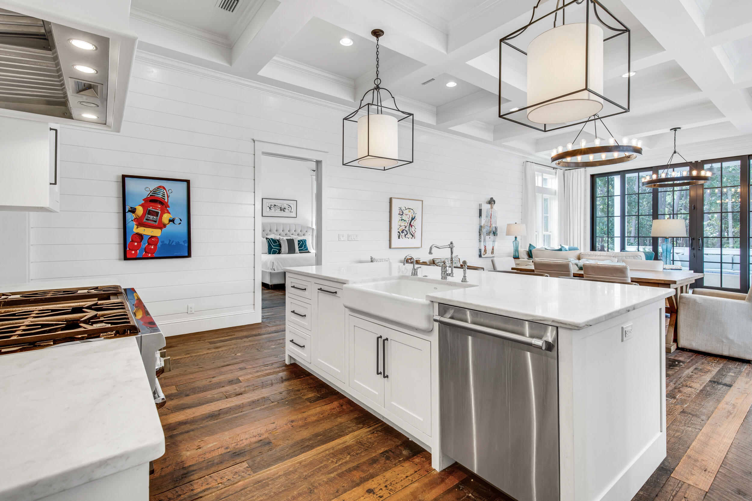 CHURCHILL OAKS - Residential