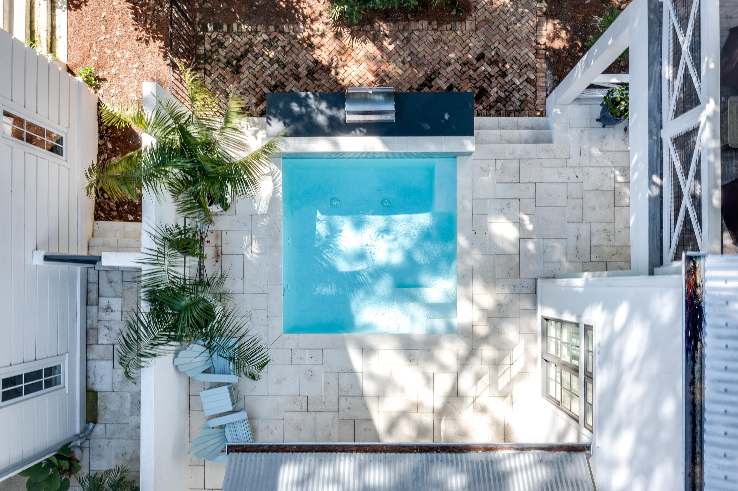 CHURCHILL OAKS - Residential