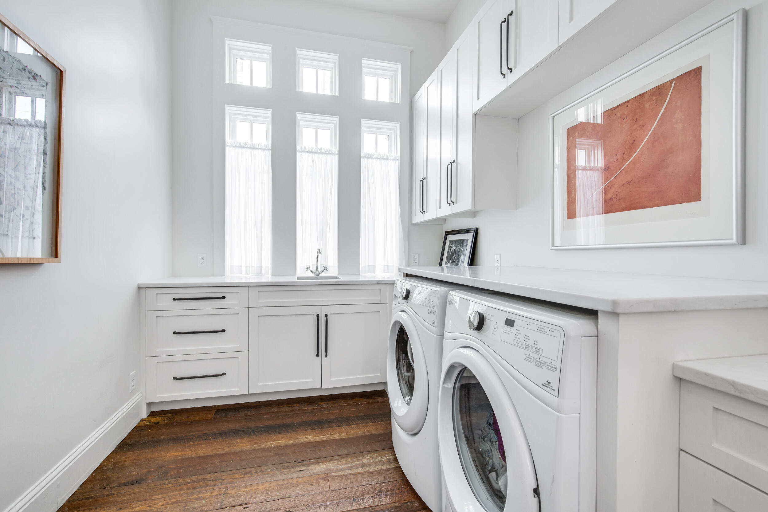 CHURCHILL OAKS - Residential