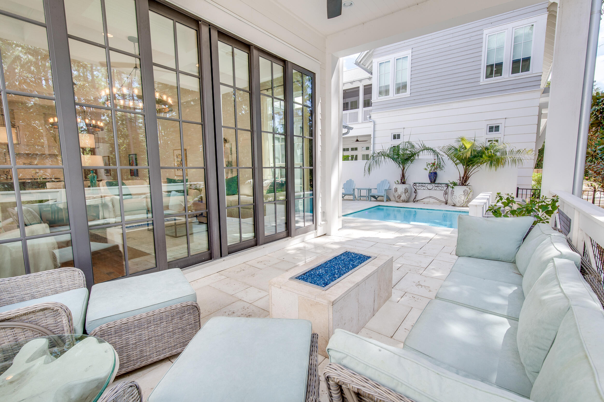 CHURCHILL OAKS - Residential