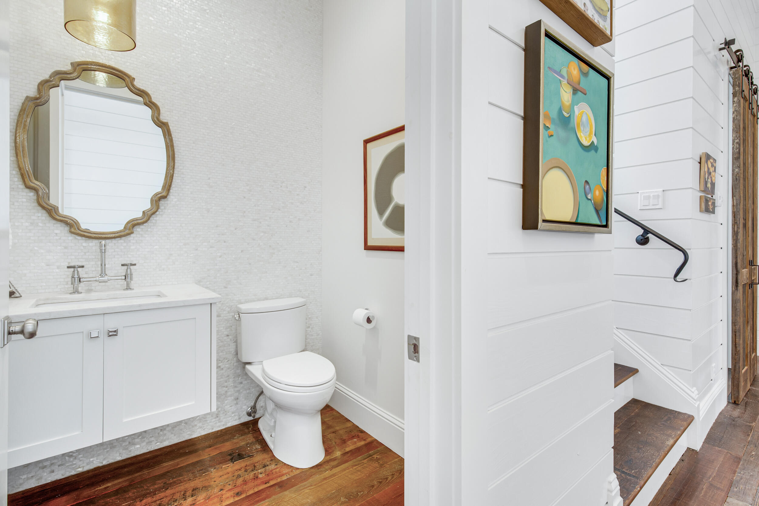 CHURCHILL OAKS - Residential