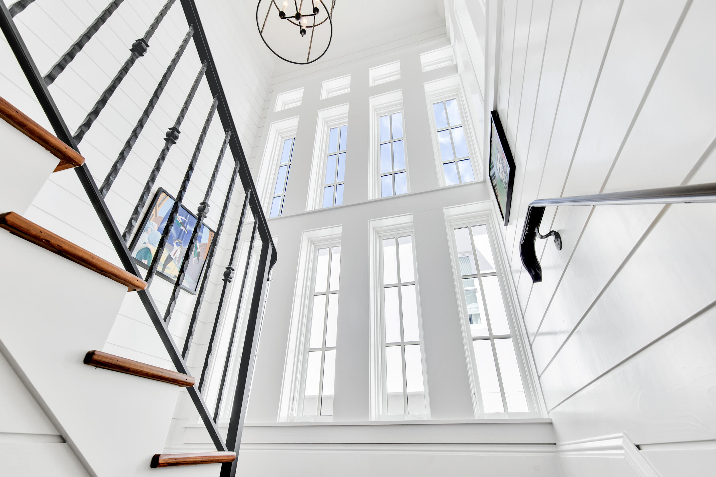 CHURCHILL OAKS - Residential