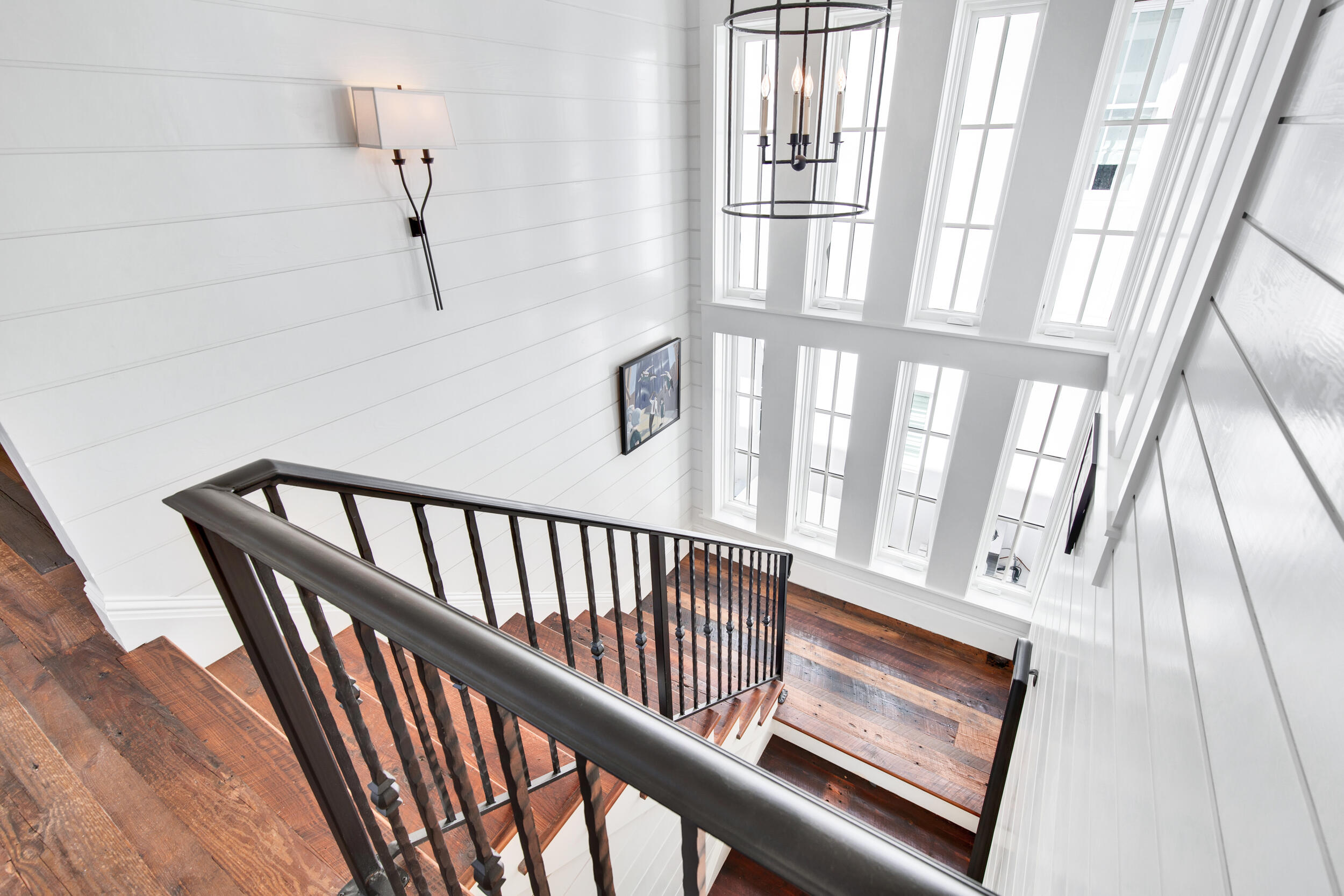 CHURCHILL OAKS - Residential