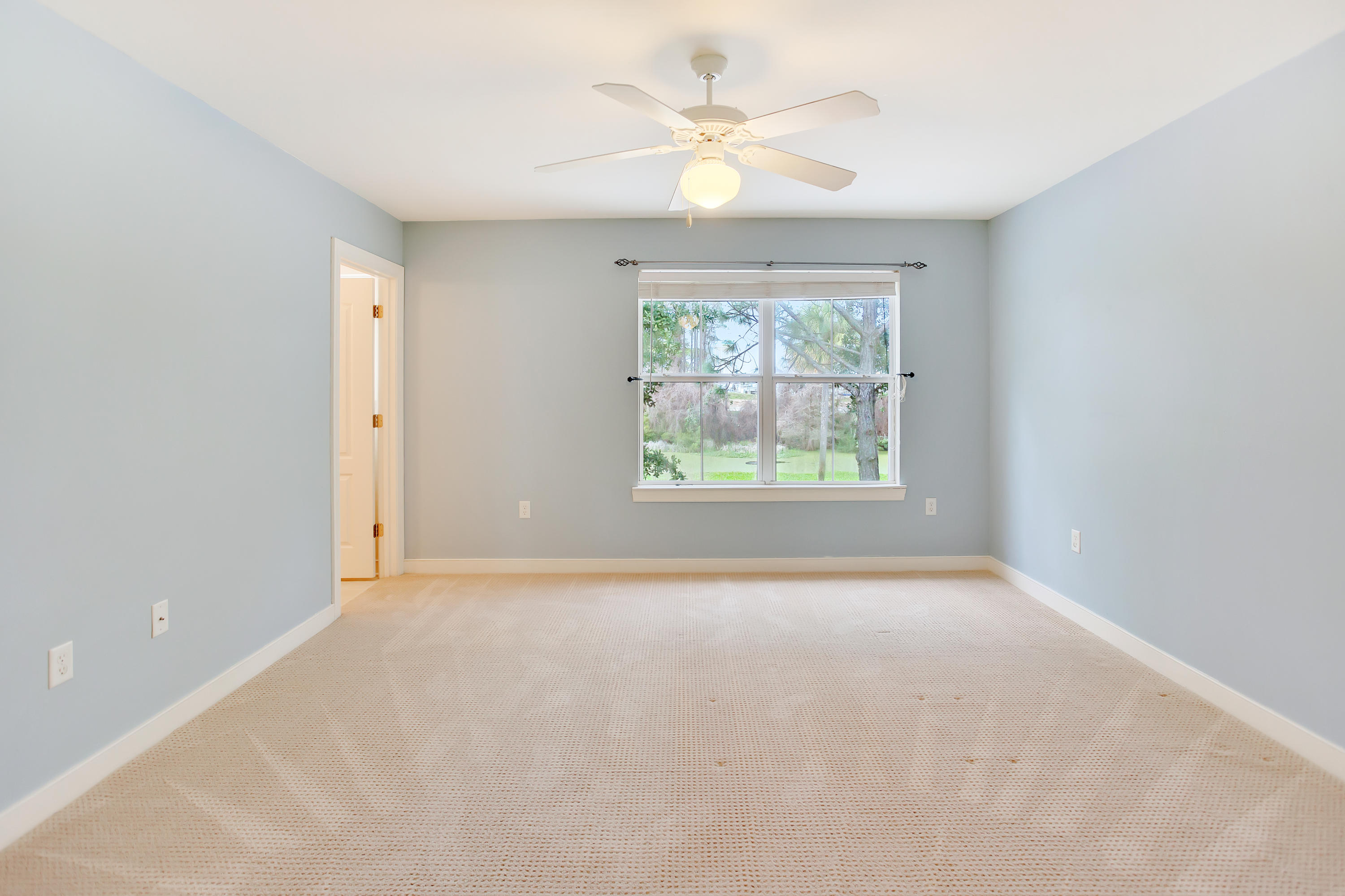 TWIN LAKES TOWNHOMES PH 2 - Residential