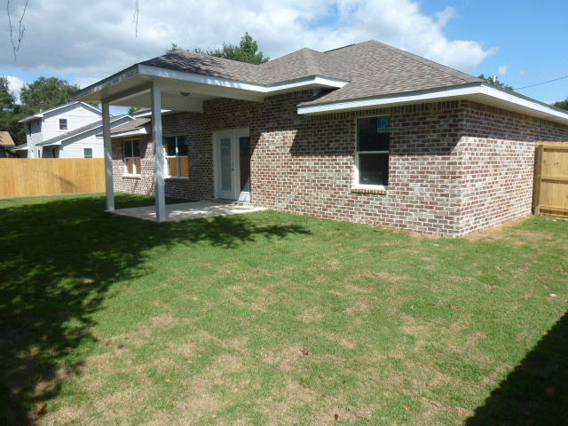 SEASHORE VILLAGE - Residential