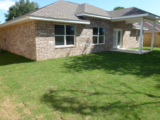 SEASHORE VILLAGE - Residential