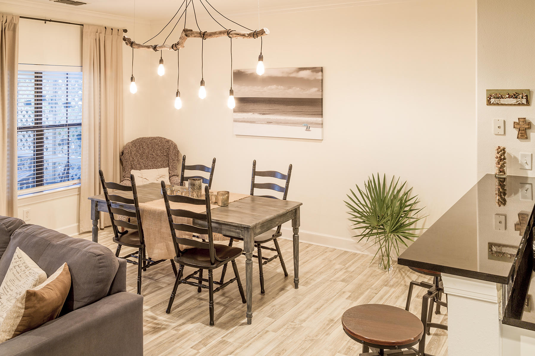 SOUTH HAVEN TOWNHOMES - Residential