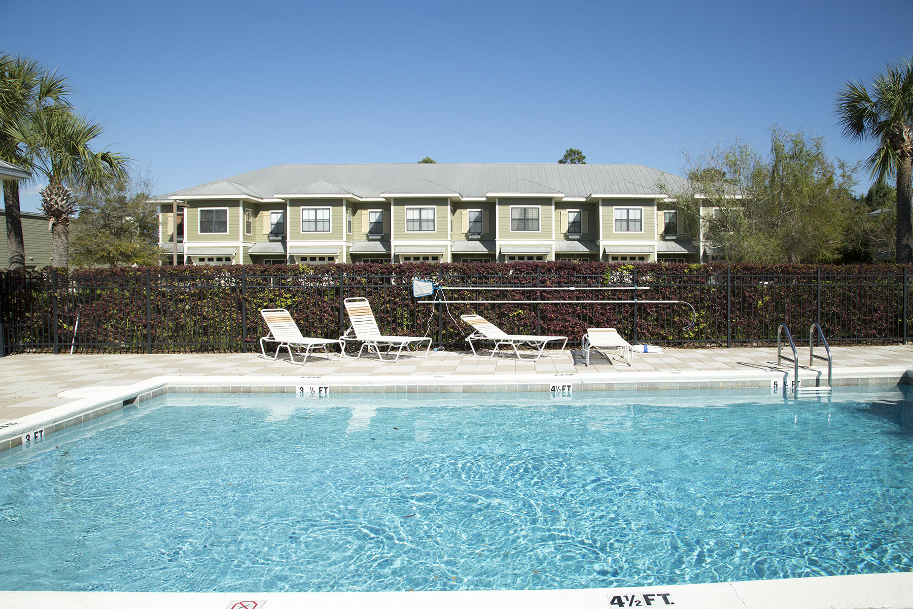 SOUTH HAVEN TOWNHOMES - Residential