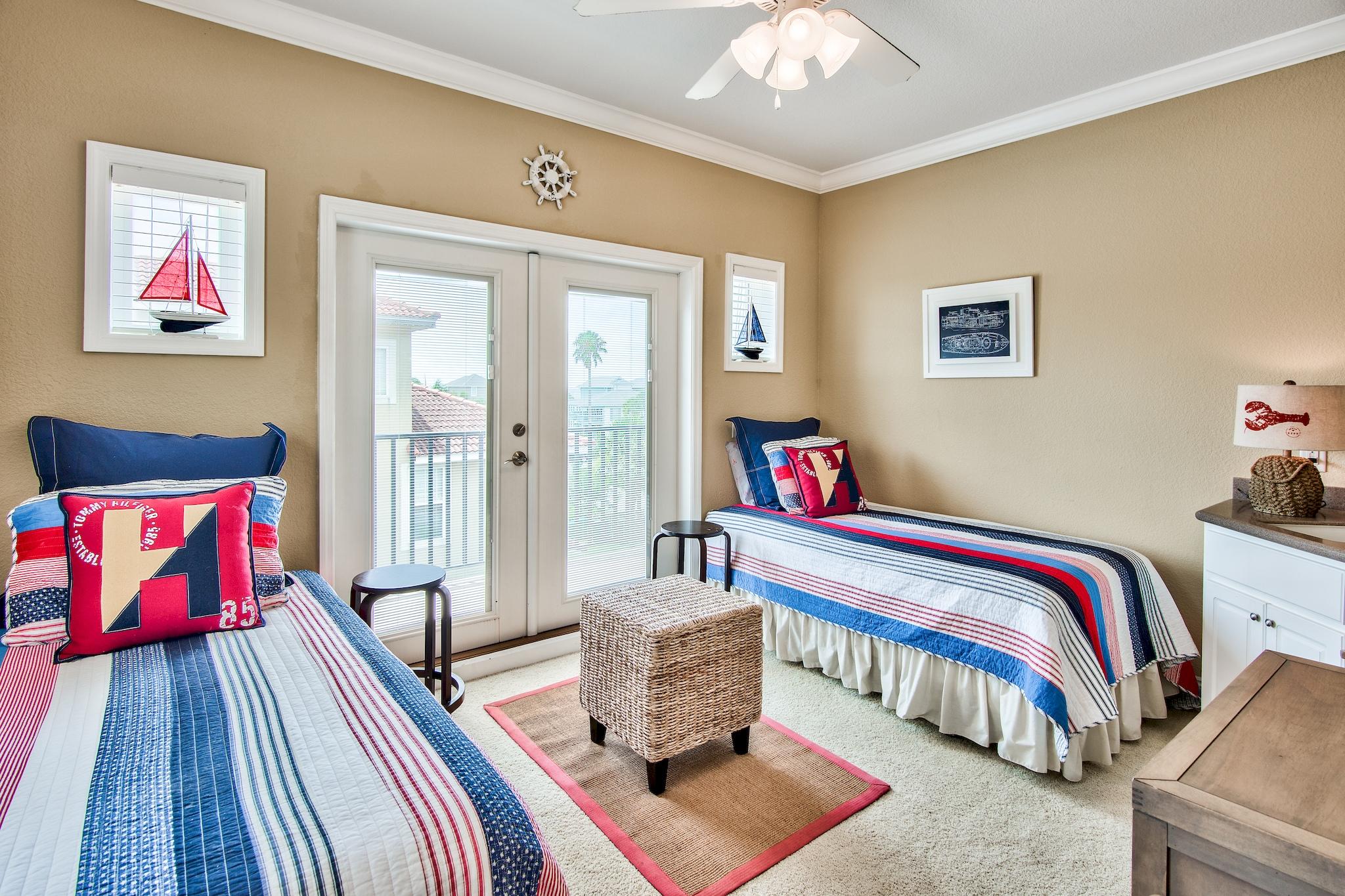 Bella Costa - Residential