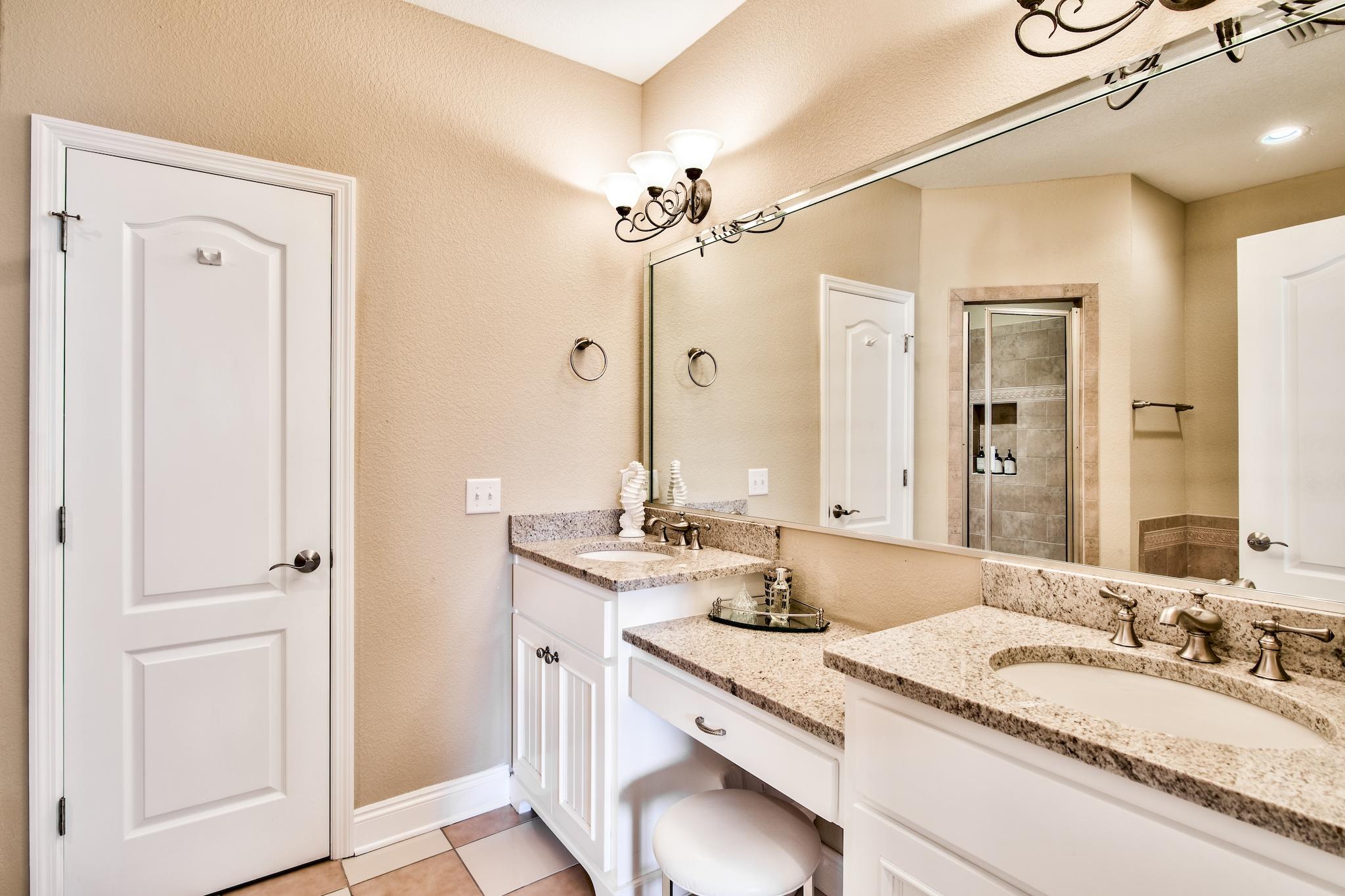 Bella Costa - Residential