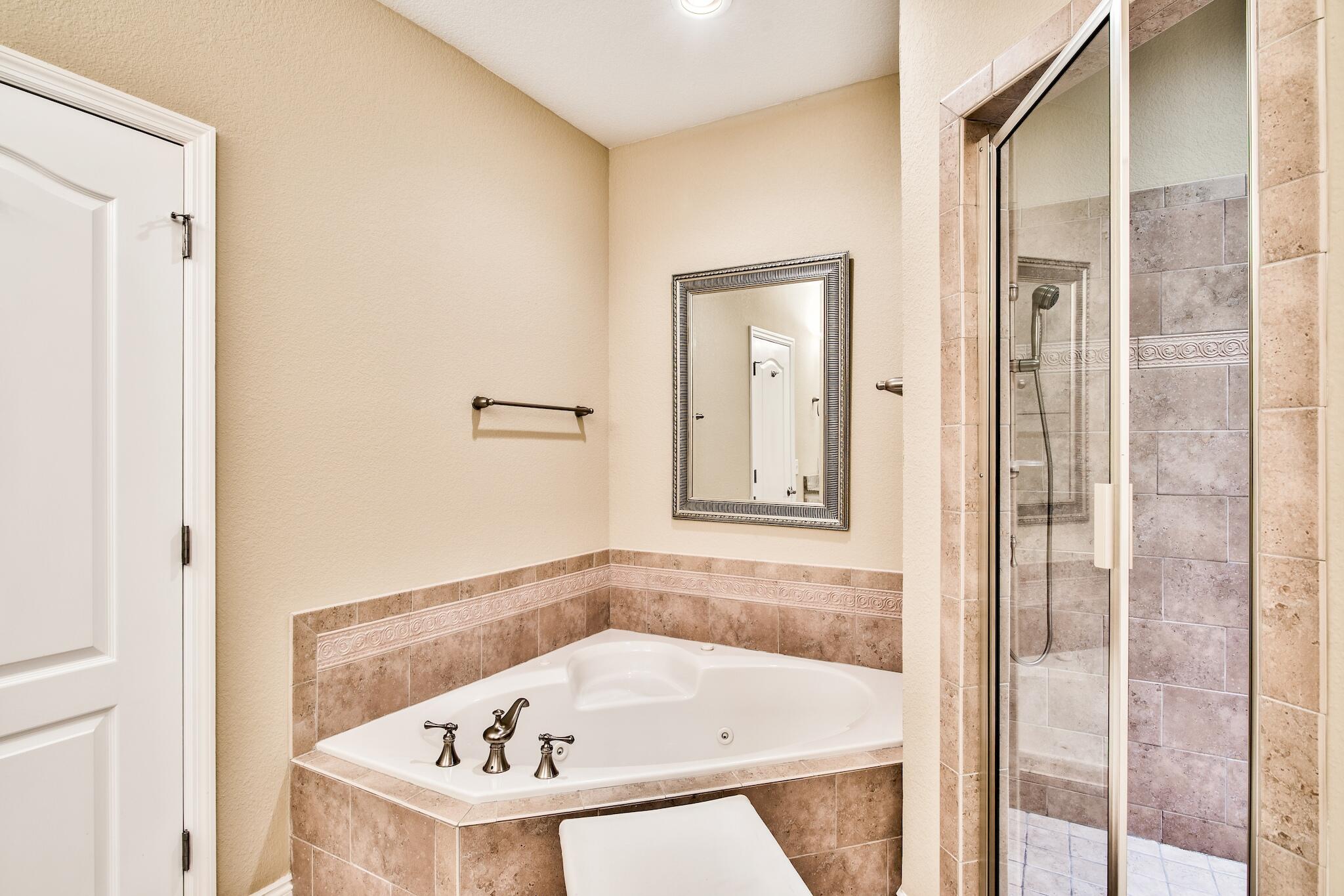 Bella Costa - Residential