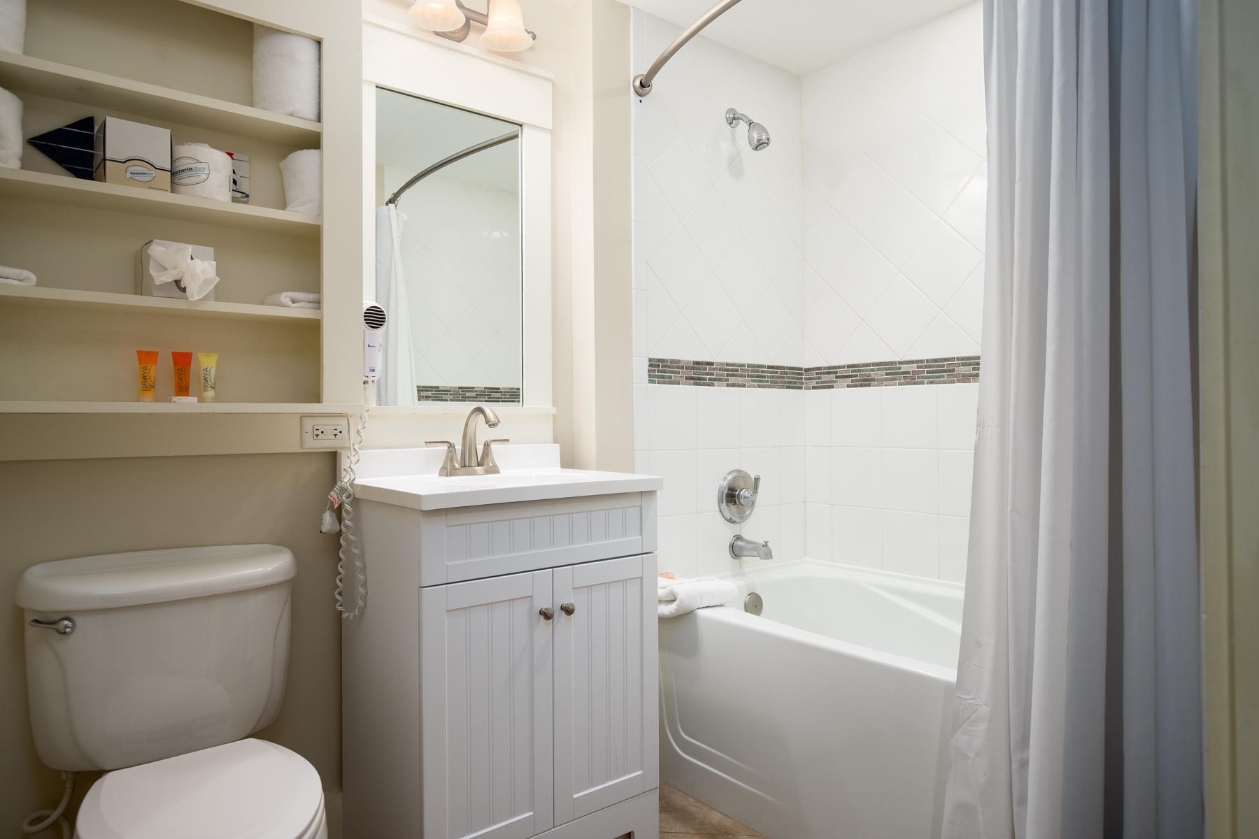 MARKET STREET INN - Residential