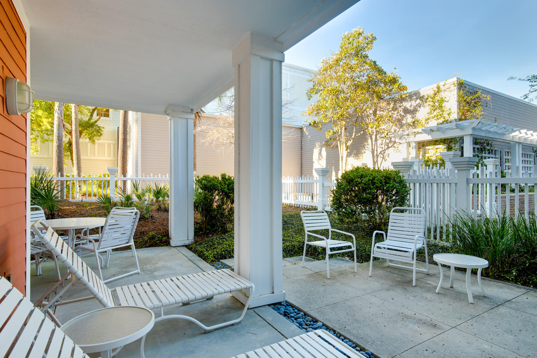 MARKET STREET INN - Residential