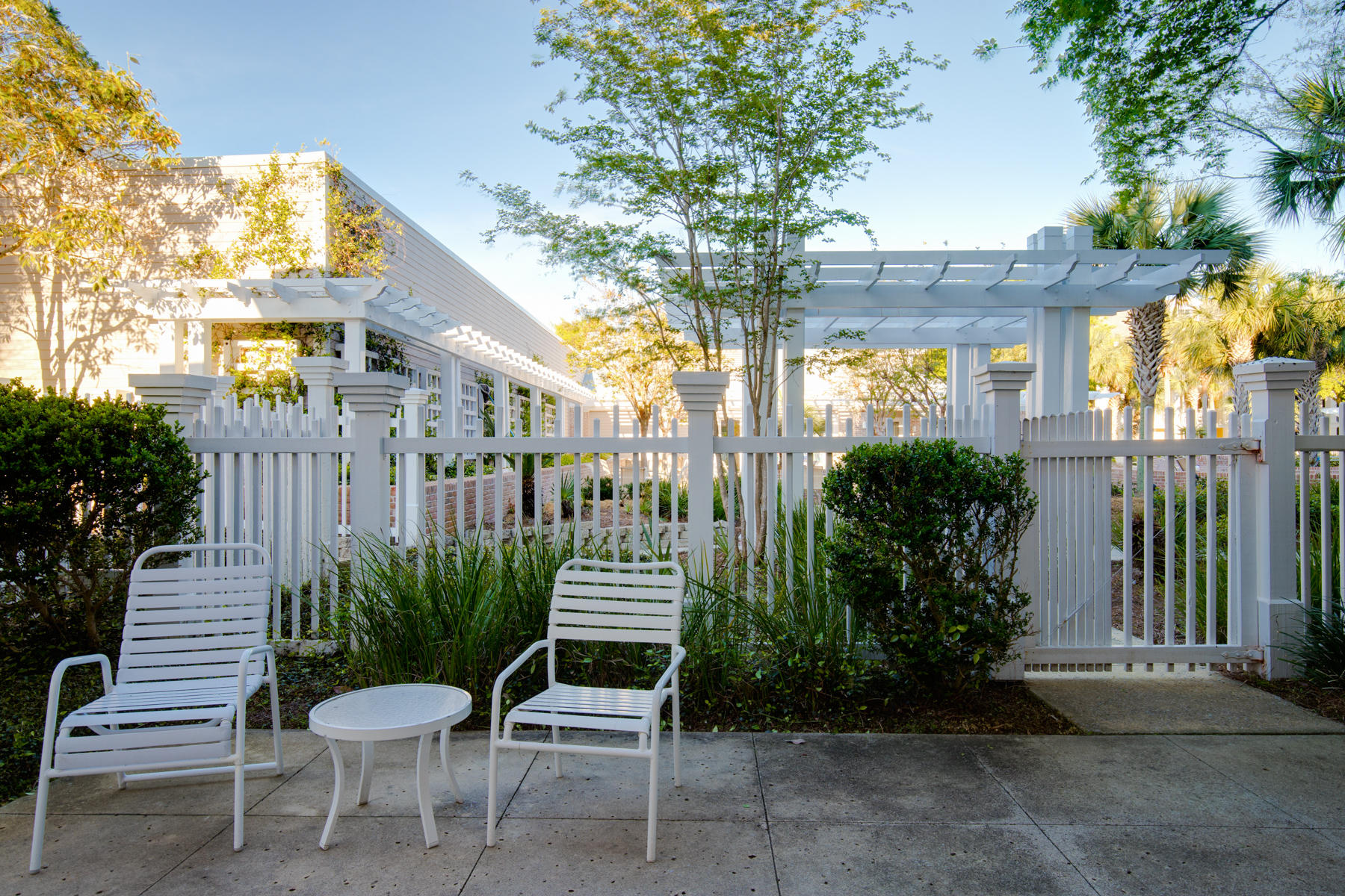 MARKET STREET INN - Residential