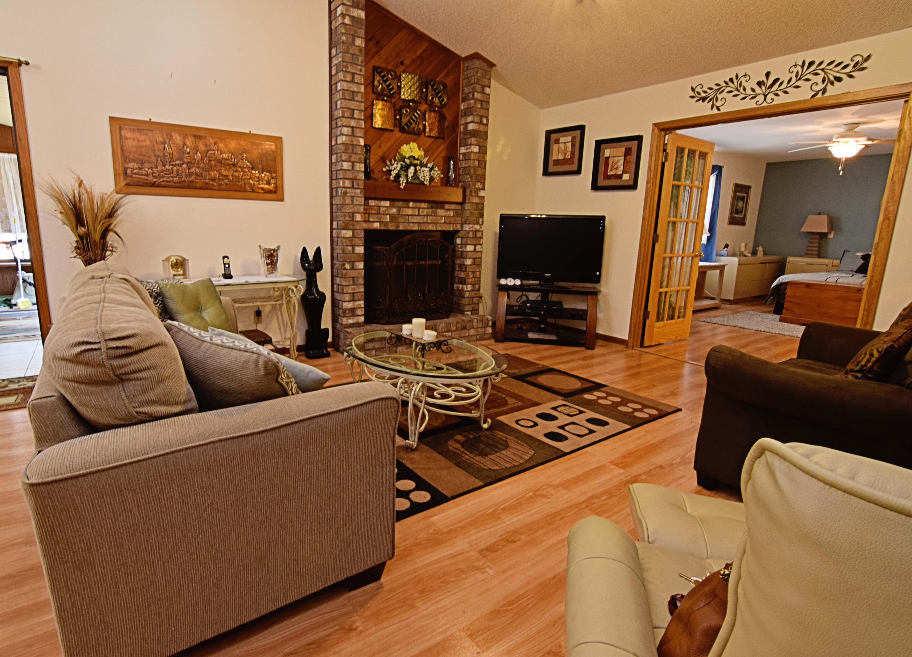 CEDAR RIDGE - Residential