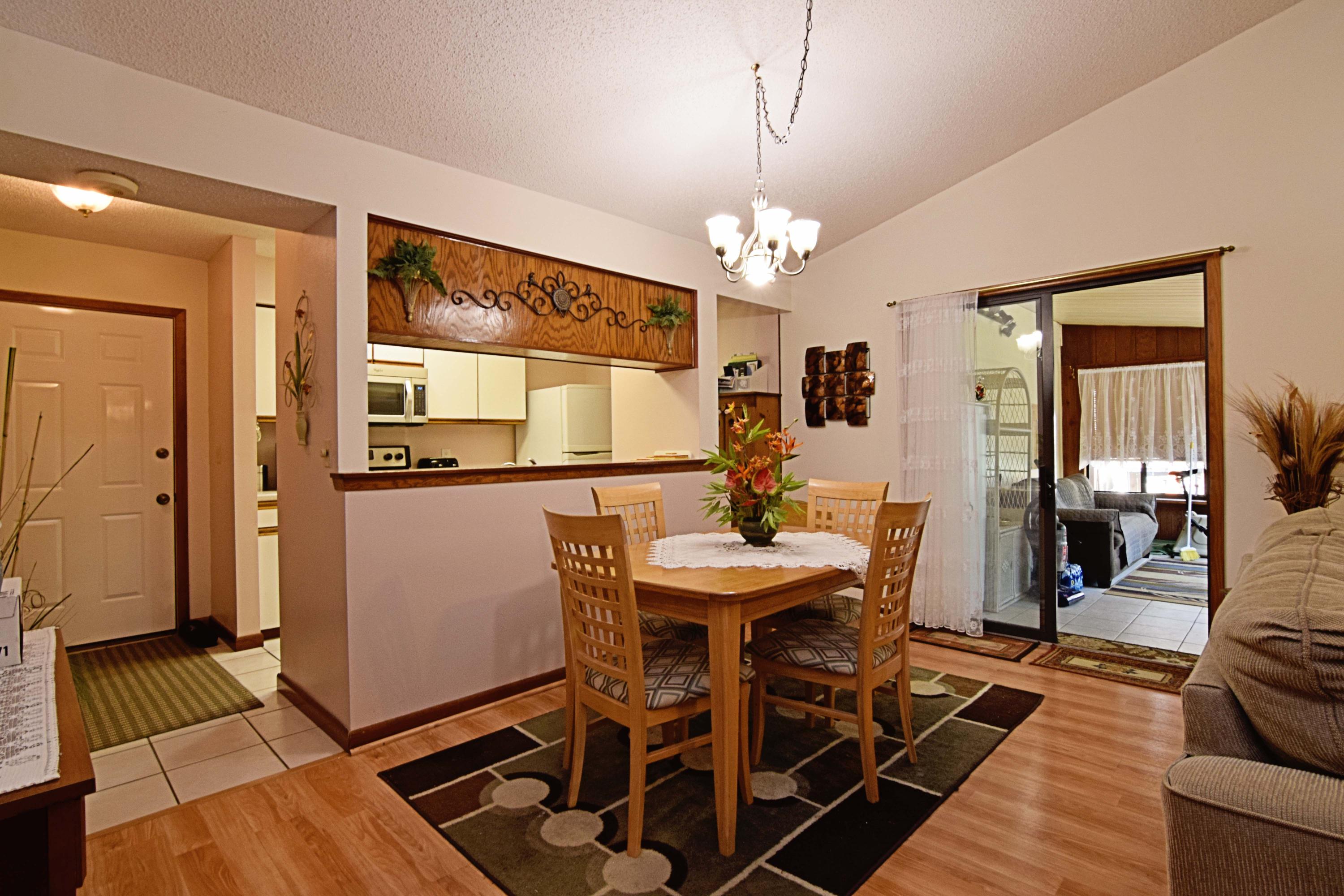 CEDAR RIDGE - Residential