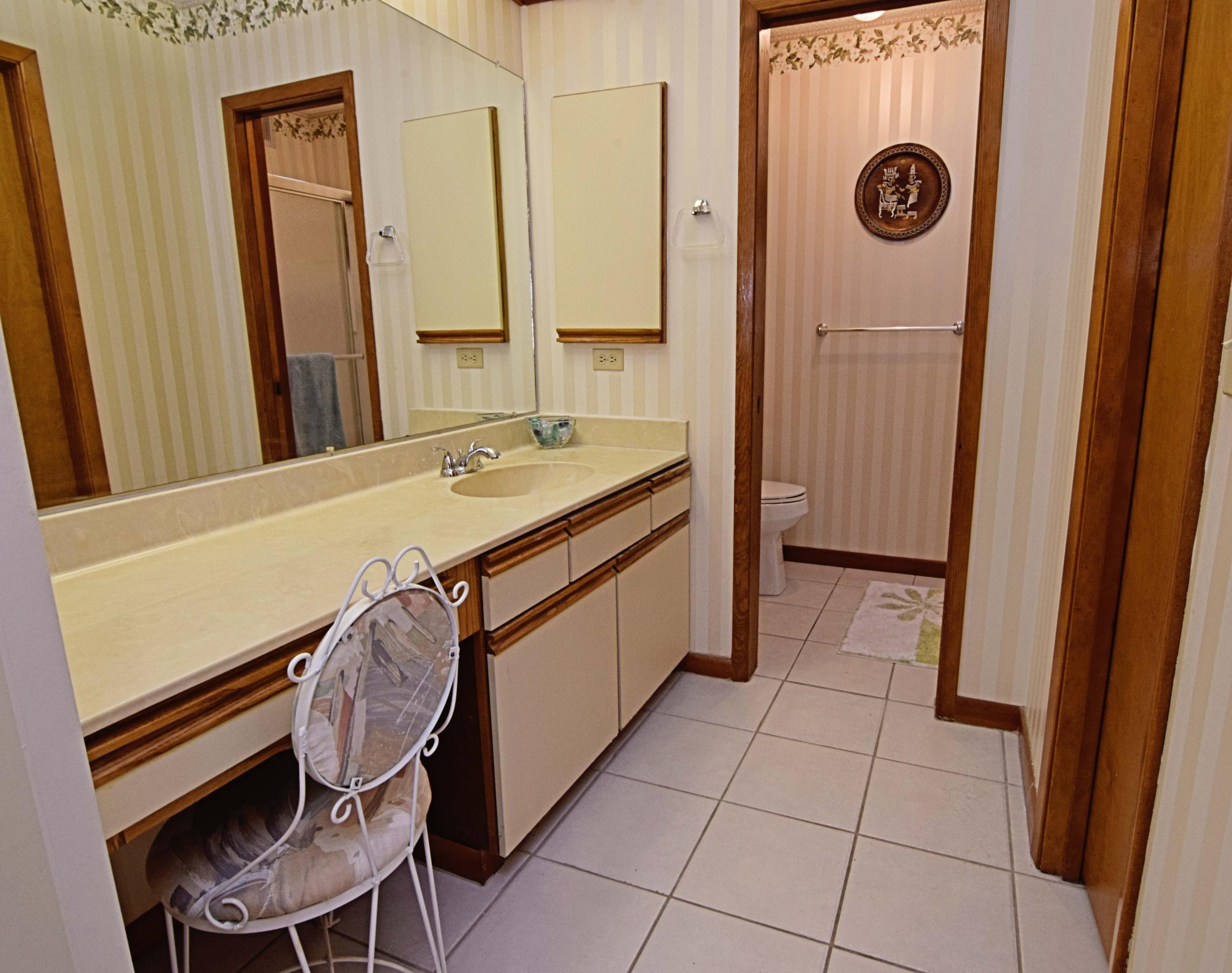 CEDAR RIDGE - Residential