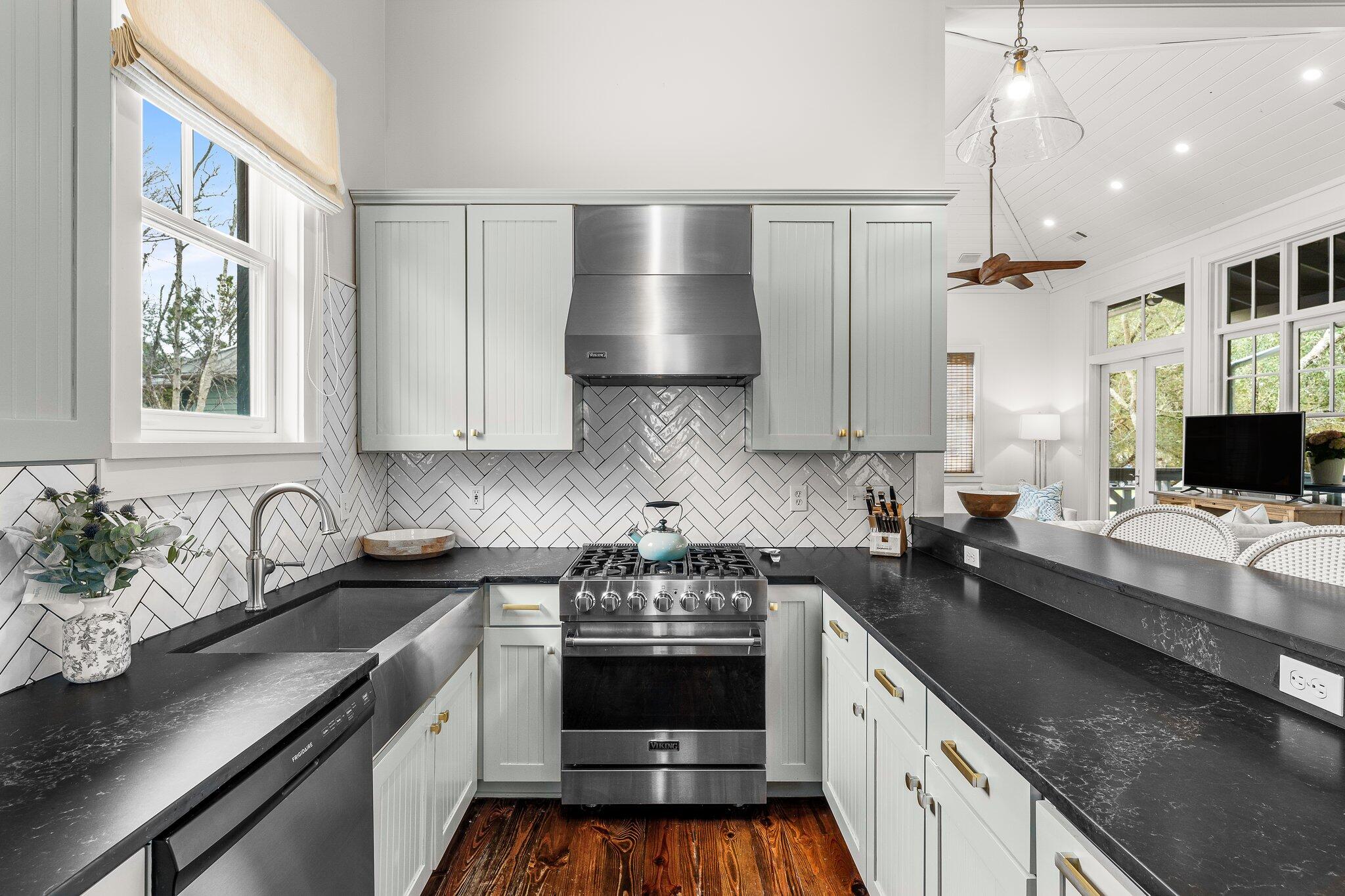 ROSEMARY BEACH PH 6 - Residential