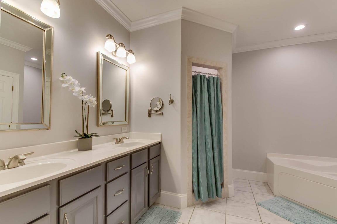 SEABREEZE - Residential