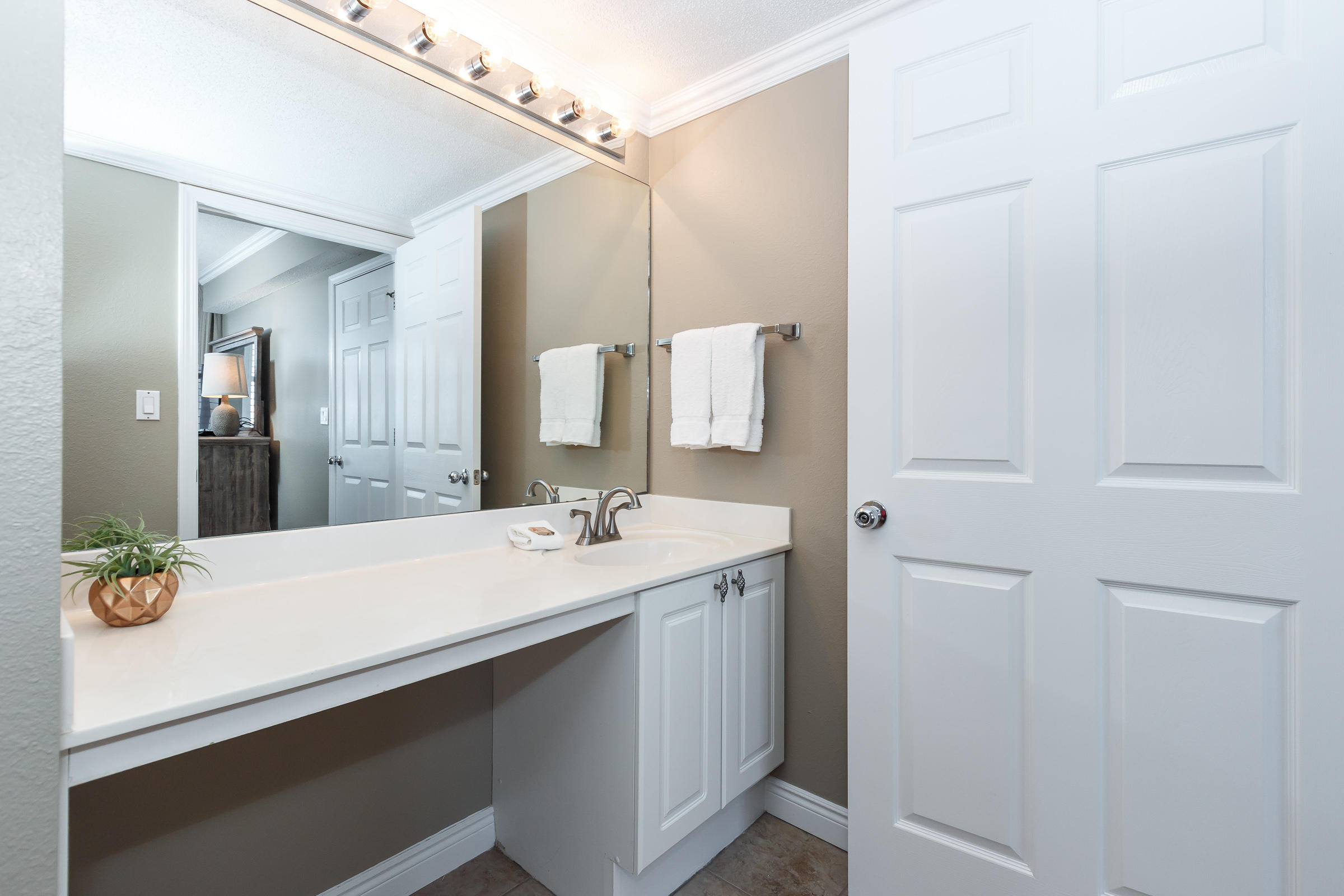 ISLAND PRINCESS - Residential