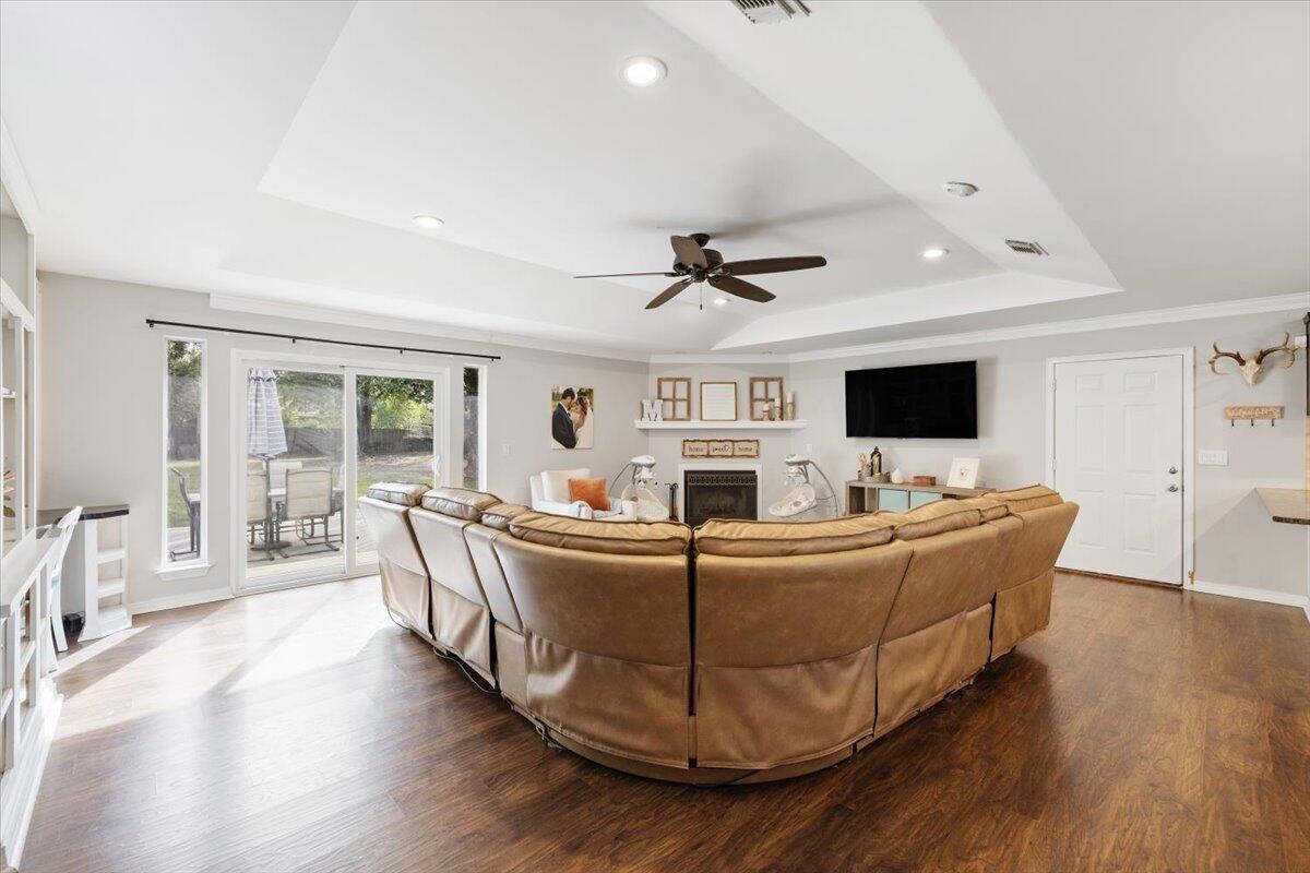 CALHOUN S/D TO DESTIN - Residential