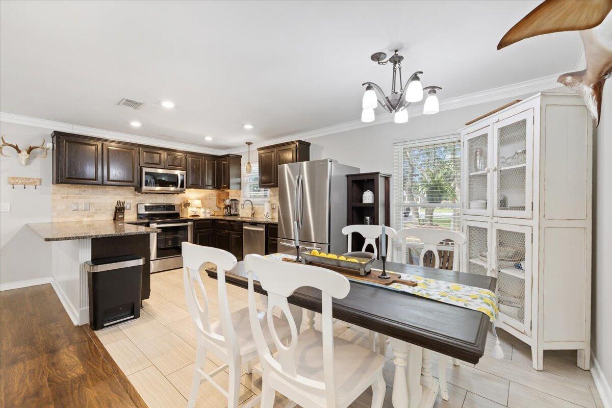 CALHOUN S/D TO DESTIN - Residential