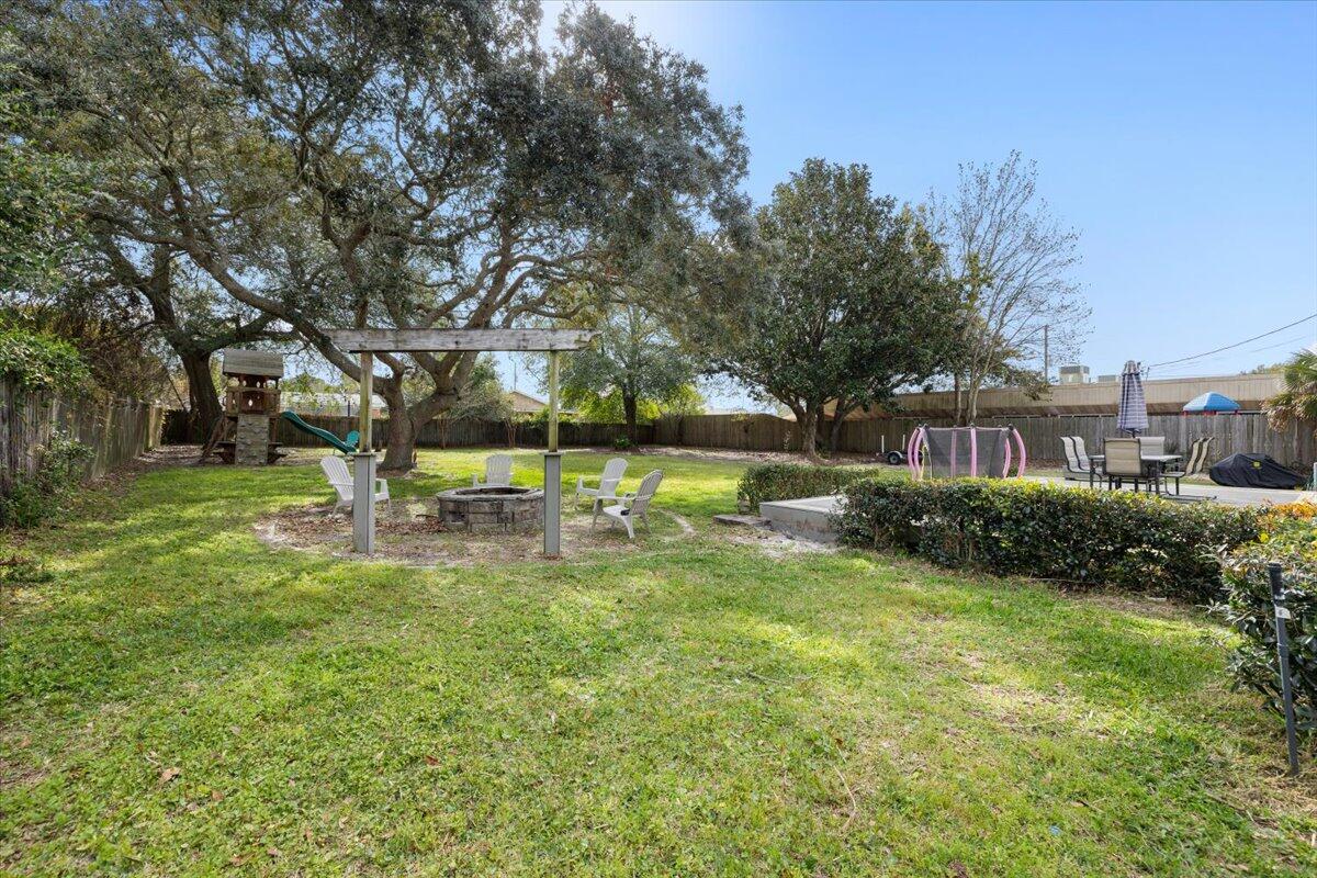 CALHOUN S/D TO DESTIN - Residential