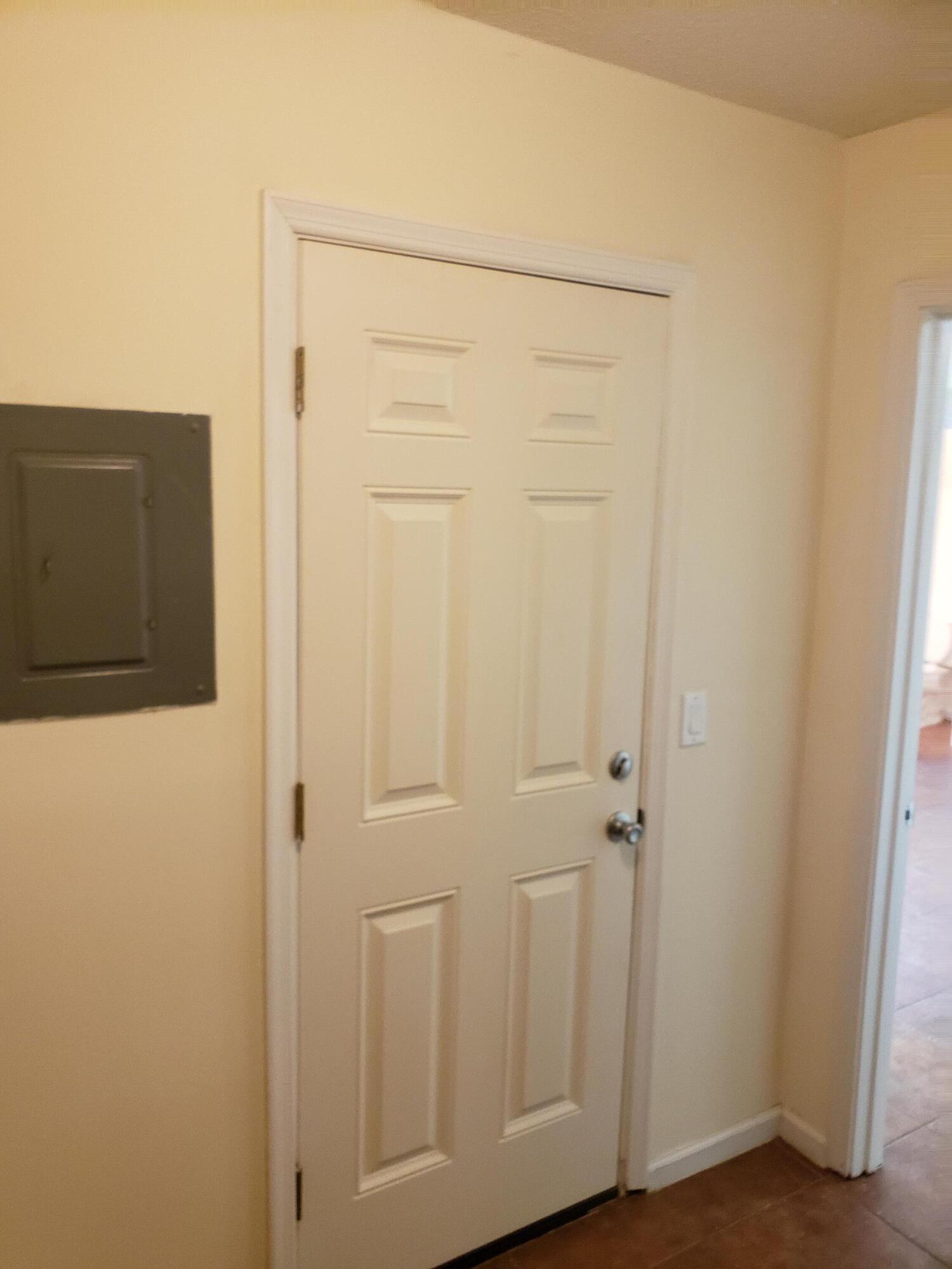 FLORIDA BLANCA T/H - Residential