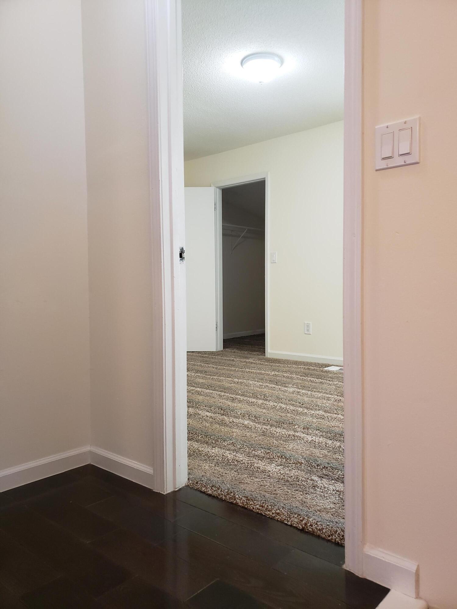 FLORIDA BLANCA T/H - Residential