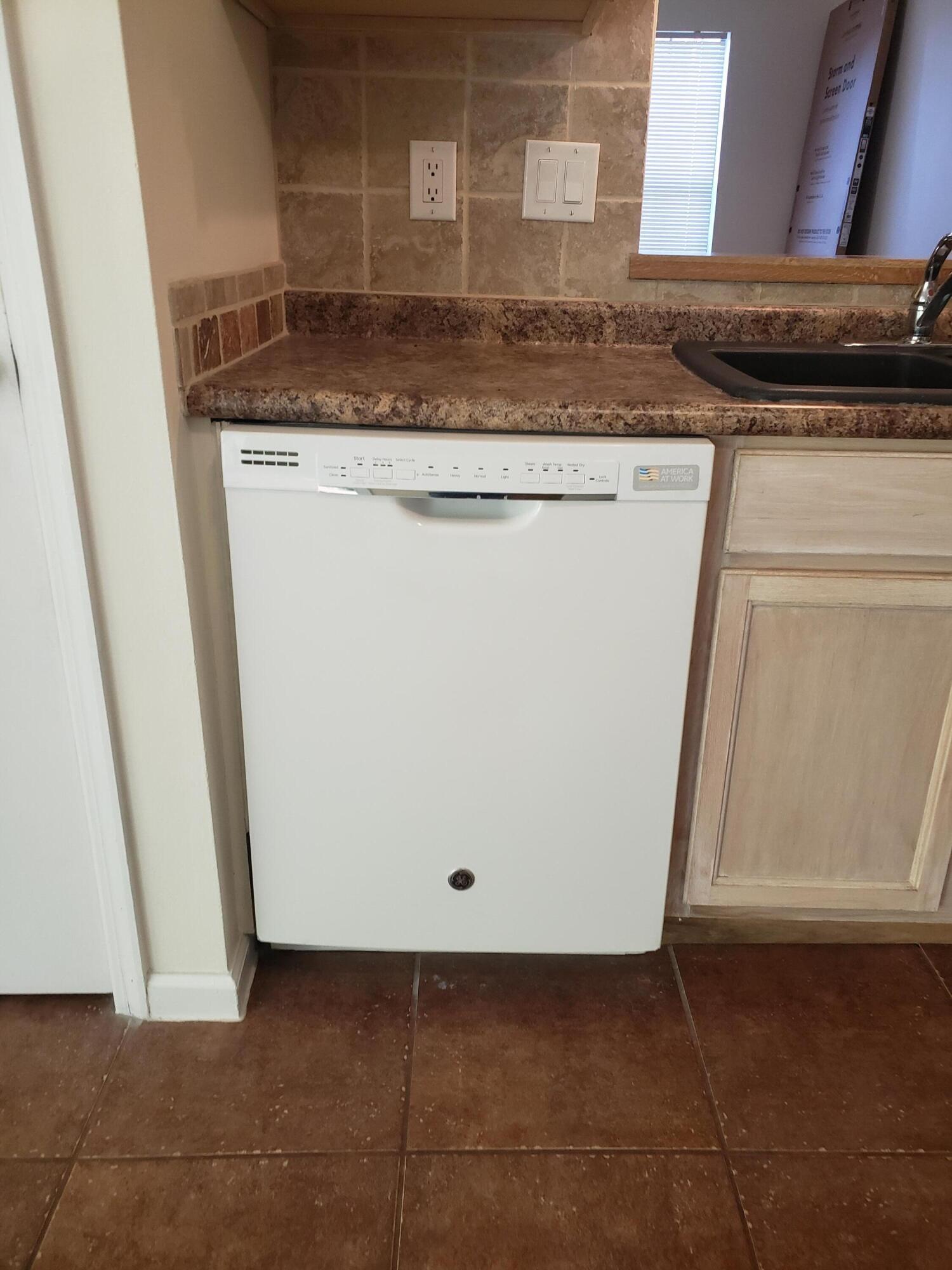 FLORIDA BLANCA T/H - Residential