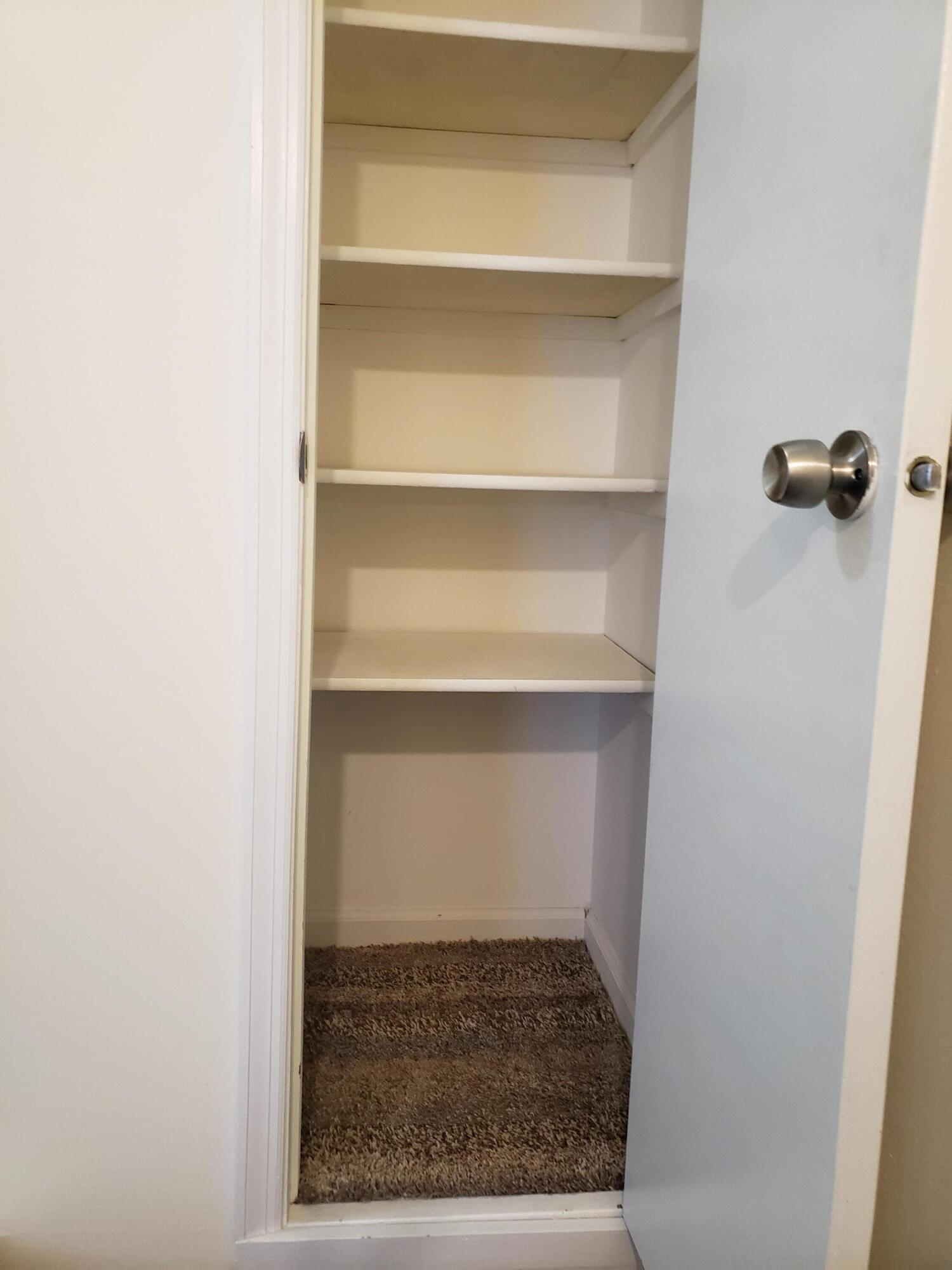 FLORIDA BLANCA T/H - Residential