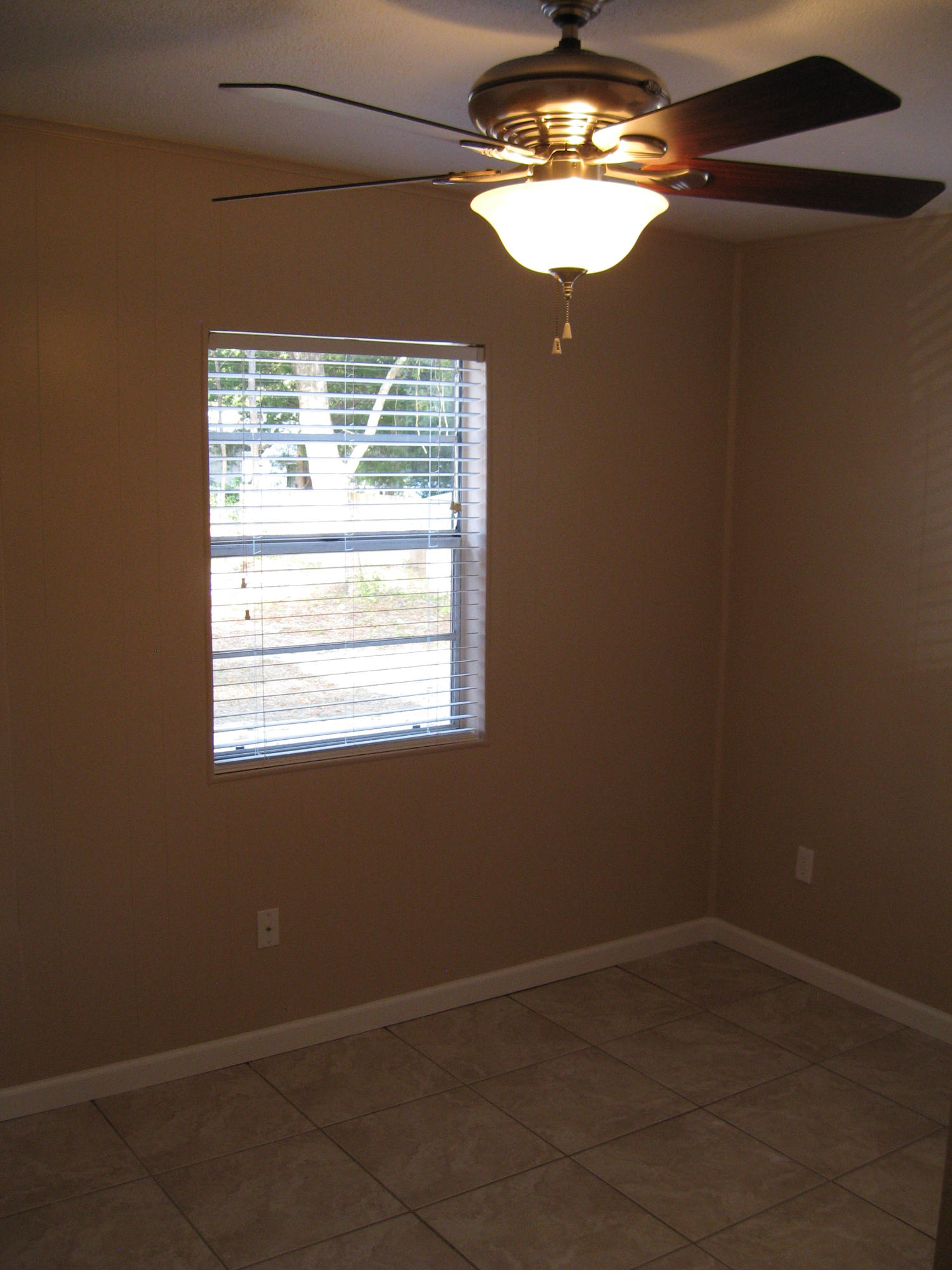 VALPARAISO PLAT 15 - Residential Lease