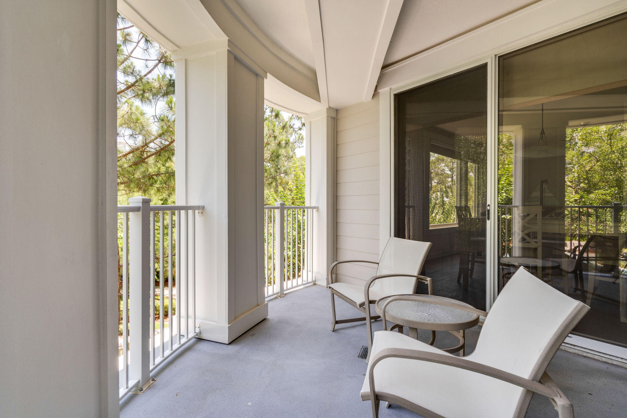 BAHIA CONDO - Residential