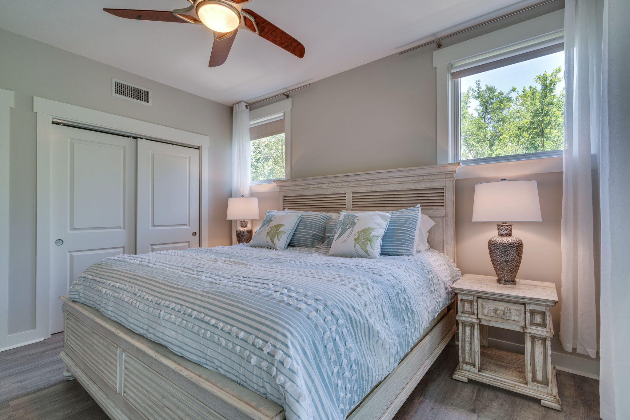 BAHIA CONDO - Residential