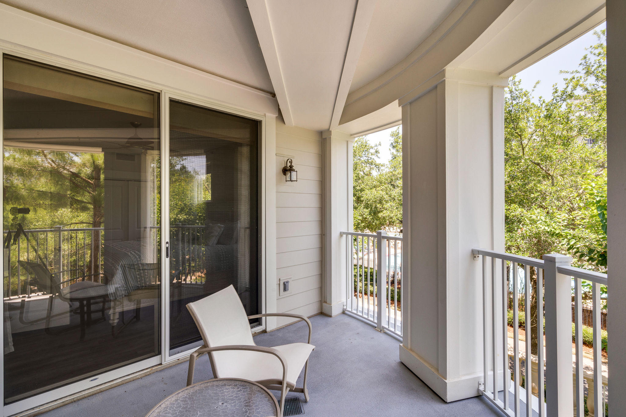 BAHIA CONDO - Residential