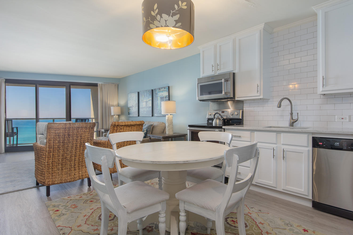 BEACHSIDE TWO - Residential