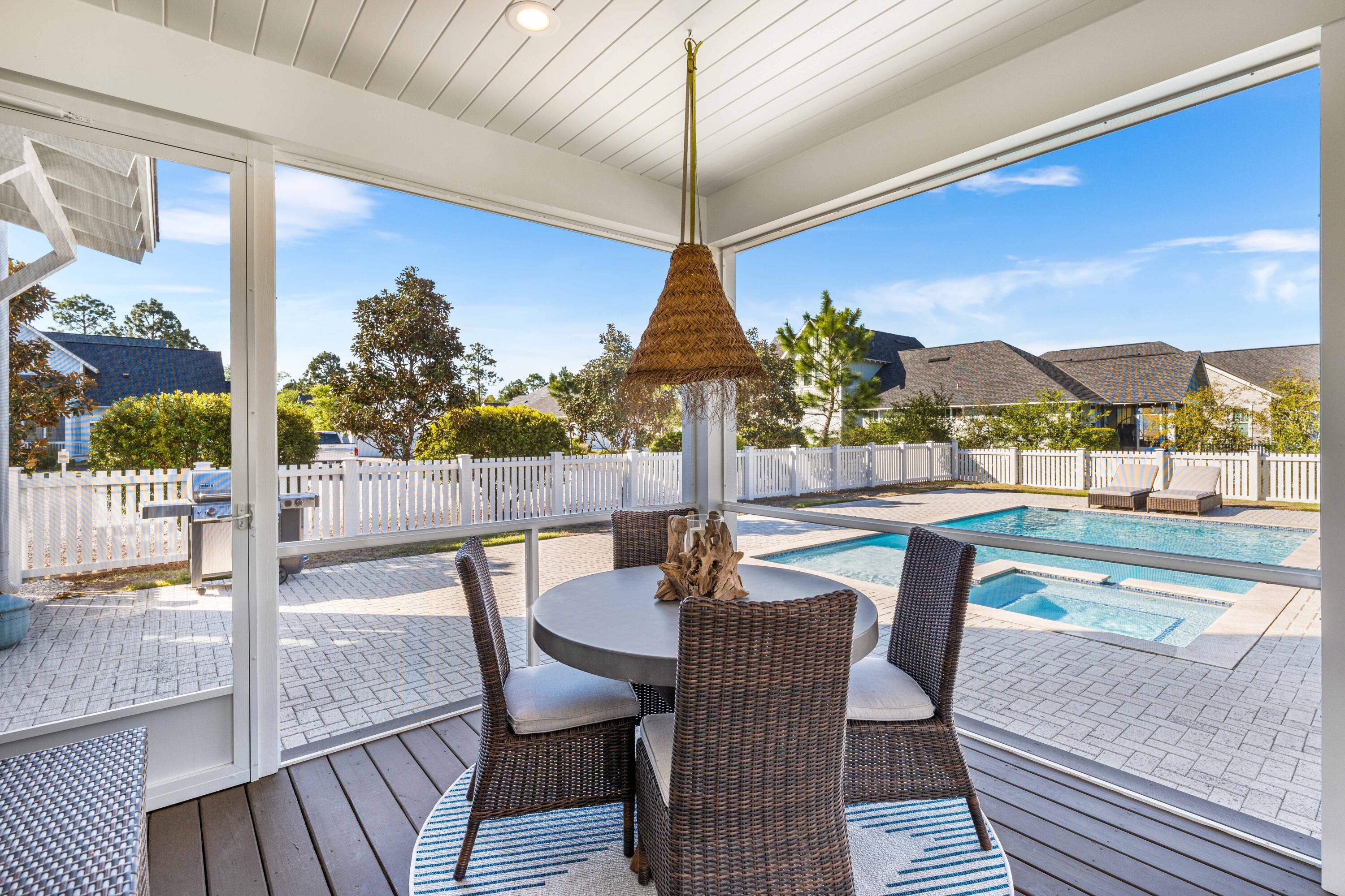 WATERSOUND ORIGINS - Residential