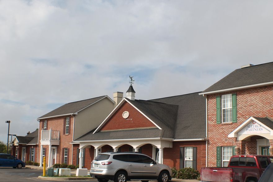 Beautiful office in a well established office complex South of I-10 near Car Dealerships and Resturants! Bring you Medical, Professional, or nearly any office based business to South Ferdon today! Common parking area, some two story units. We have a few units left set up for multiple types of business.