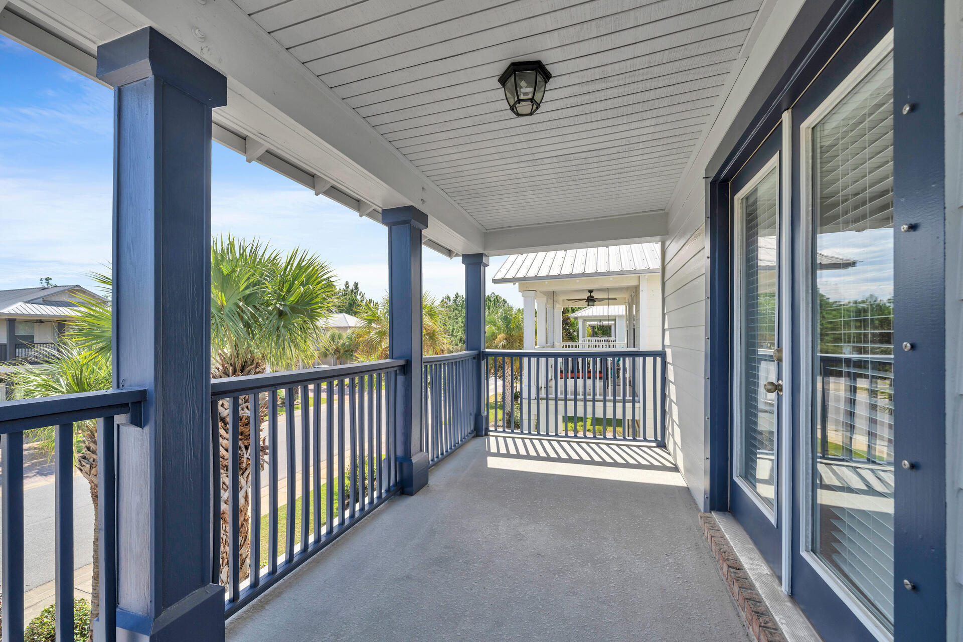 EAGLE BAY - Residential