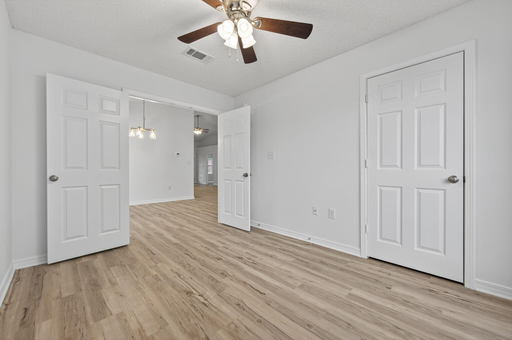 EMERALD VILLAGE S/D - Residential