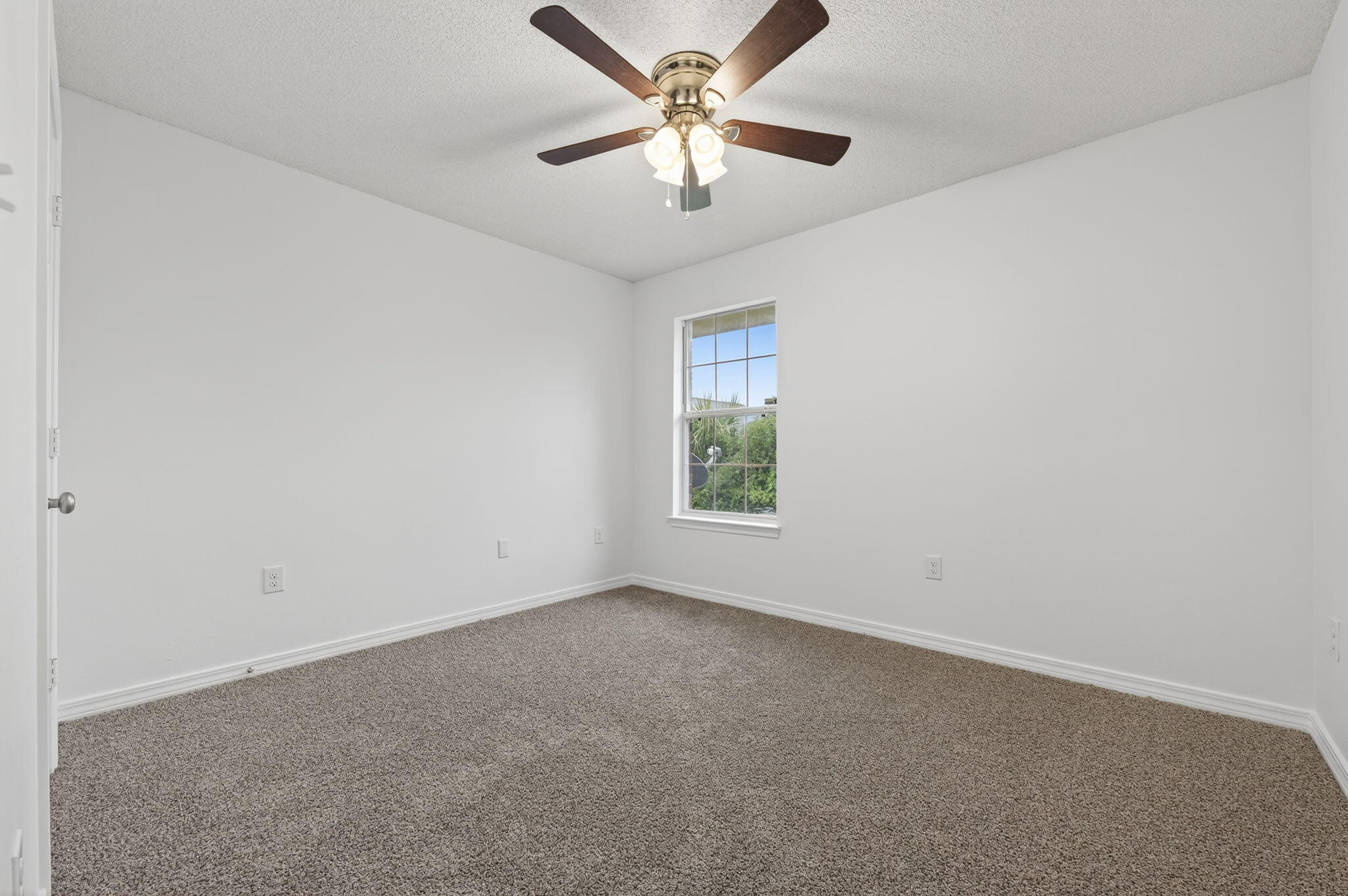 EMERALD VILLAGE S/D - Residential