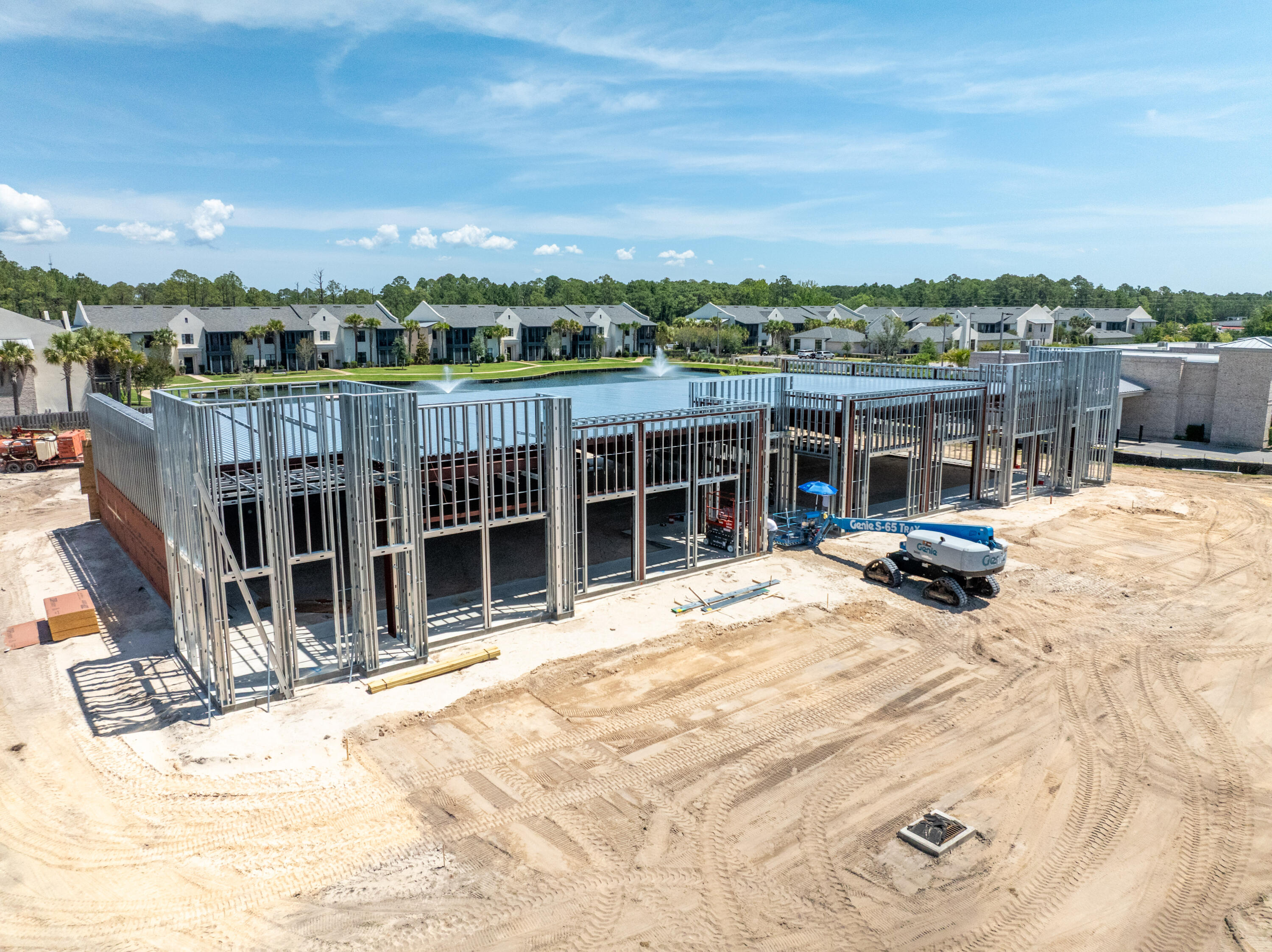 New Plaza W Highway 98