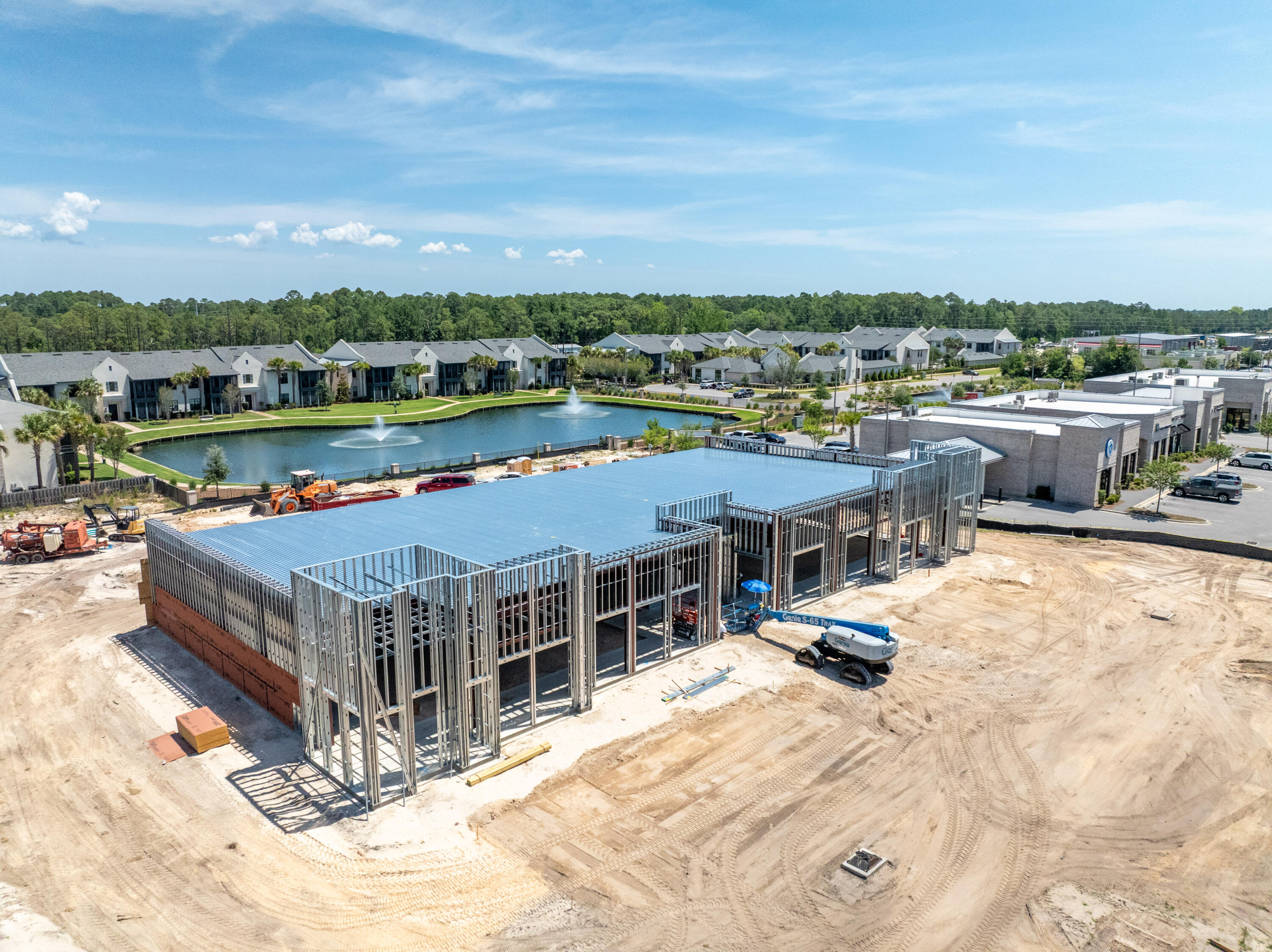New Plaza W Highway 98