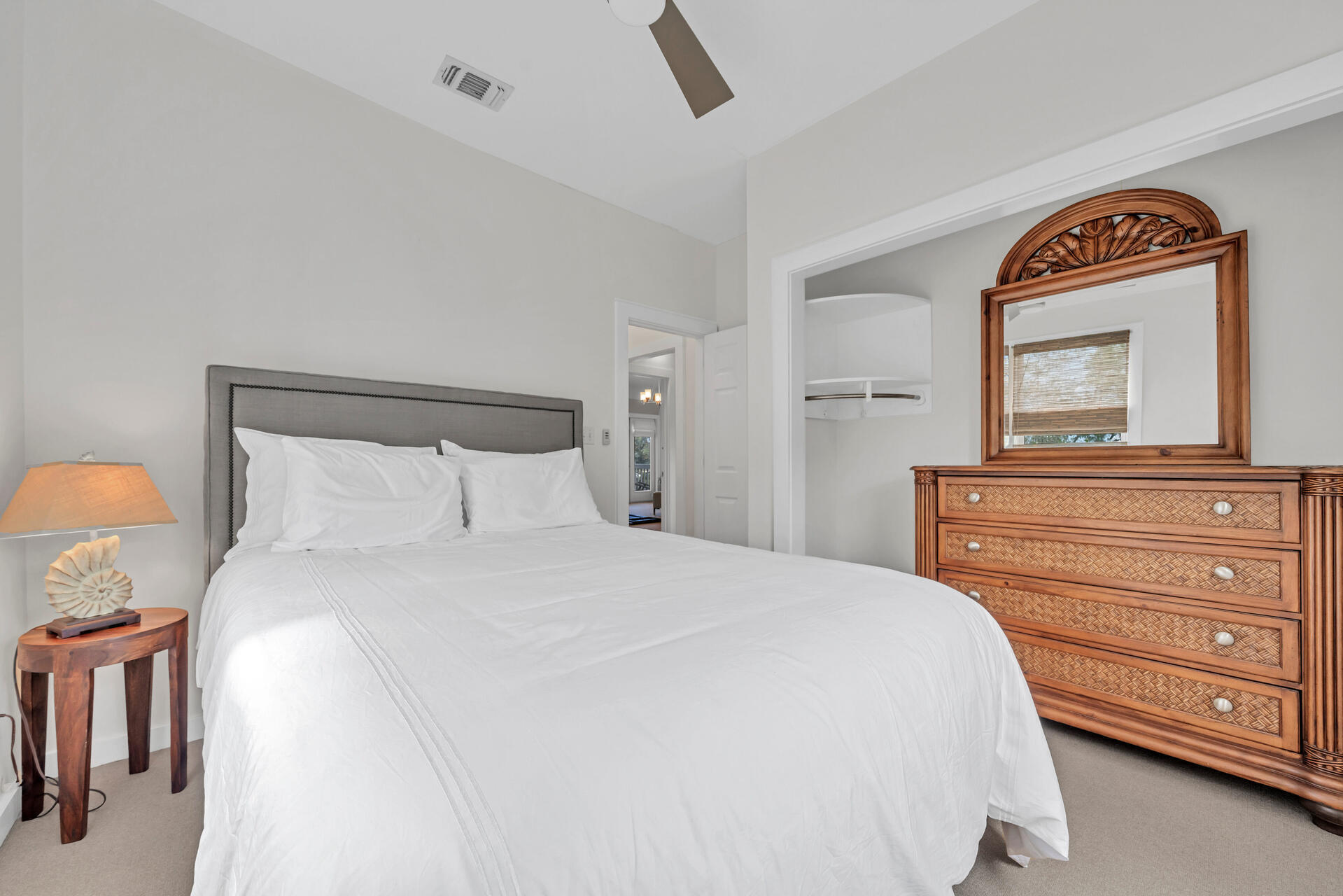 LAKEWOOD POINTE ESTATES - Residential