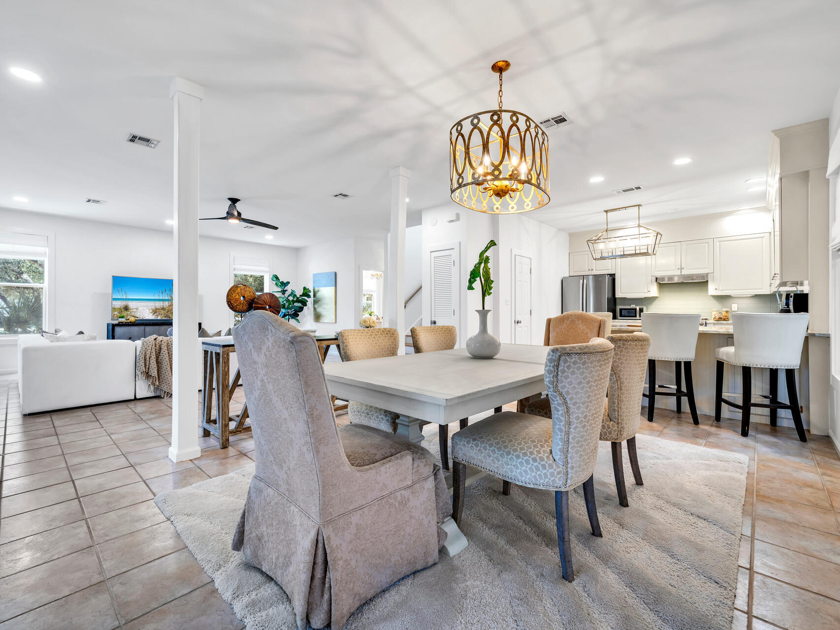 LAKEWOOD POINTE ESTATES - Residential