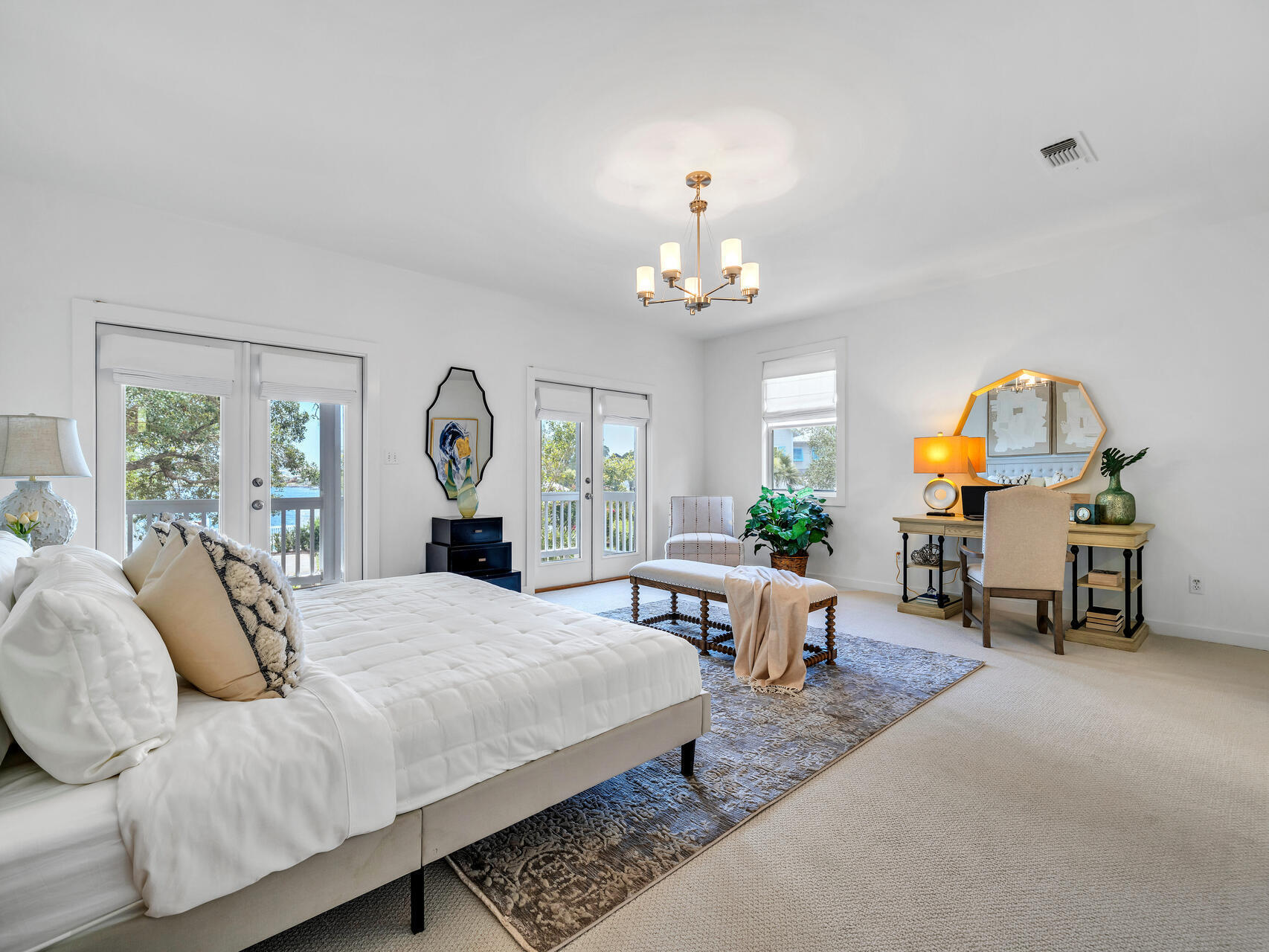 LAKEWOOD POINTE ESTATES - Residential