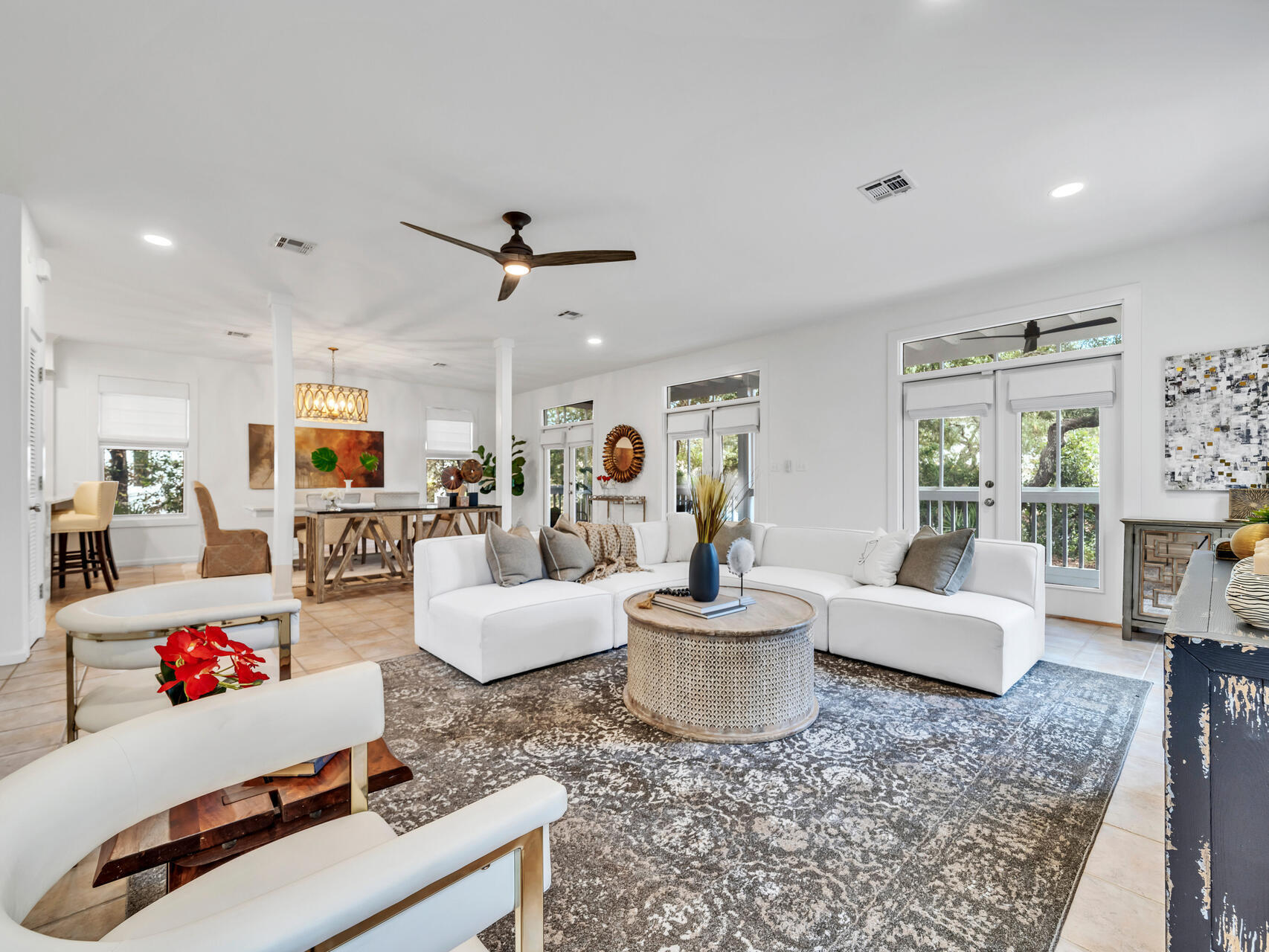 LAKEWOOD POINTE ESTATES - Residential