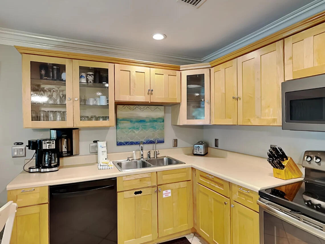 INLET DUNES CONDO PH 1 - Residential